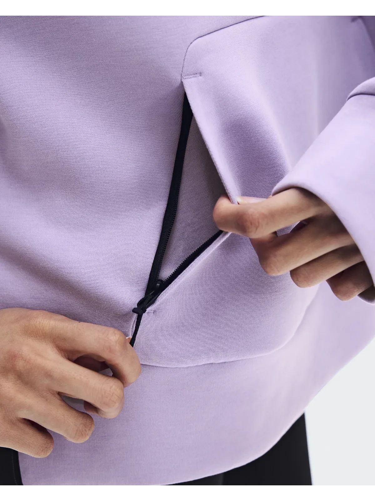 Женское худи с карманом-кенгуру Focus Tech Hoodie On, Bloom — 9