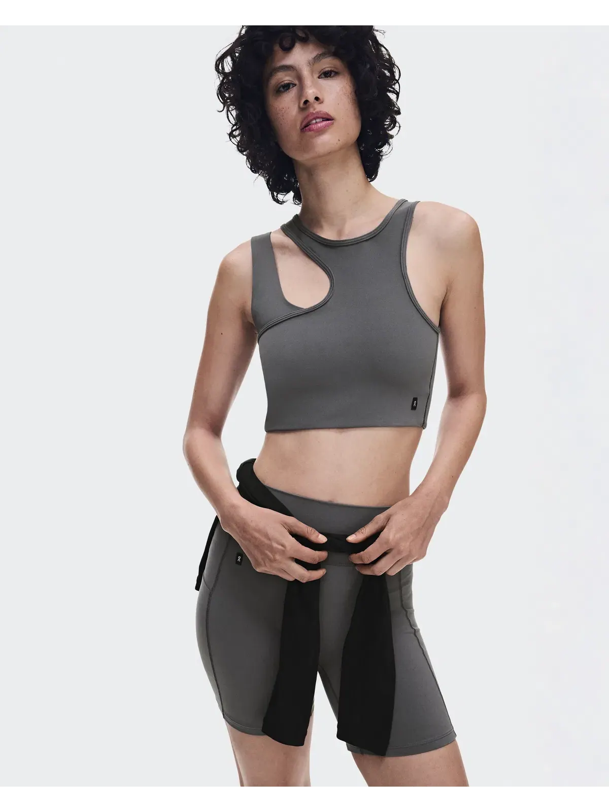 Женский топ-кроп с асимметричным дизайном Studio Asymmetric Crop On, Ember — 5