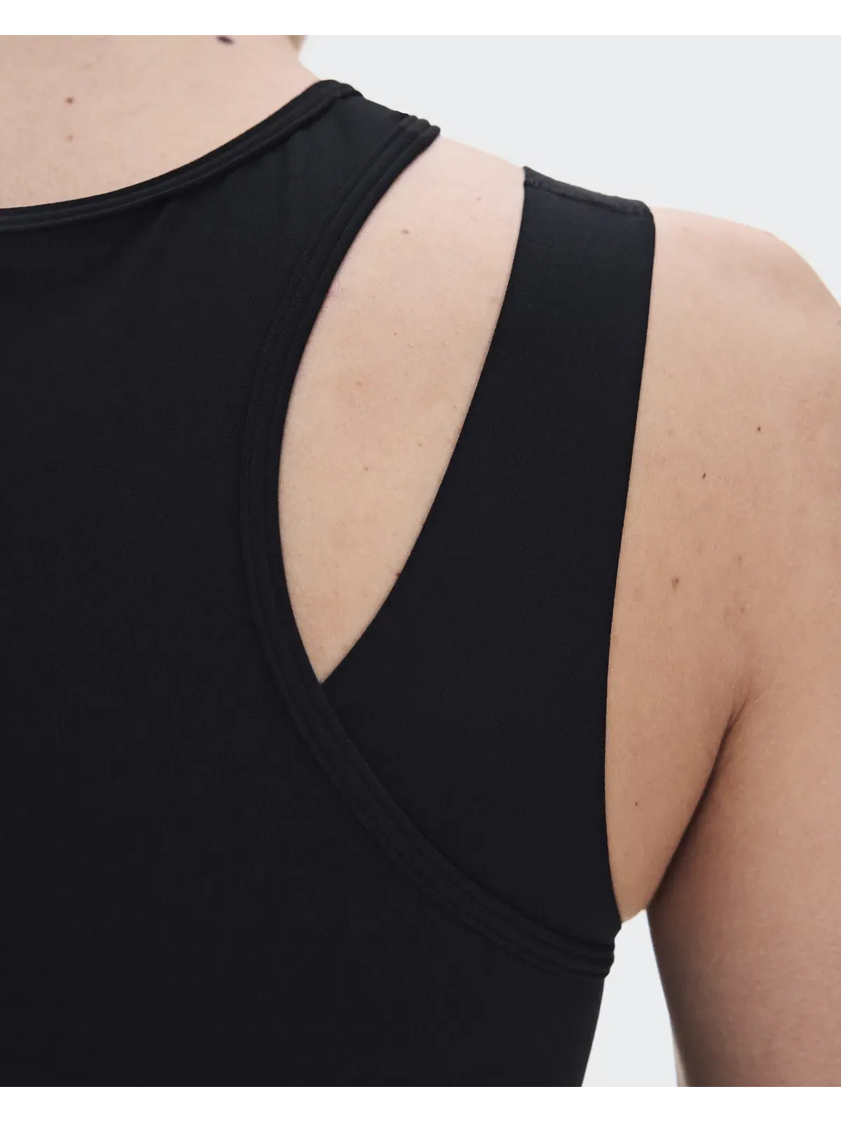 Женский топ без рукавов с асимметричным дизайном Studio Asymmetric Crop On — 6