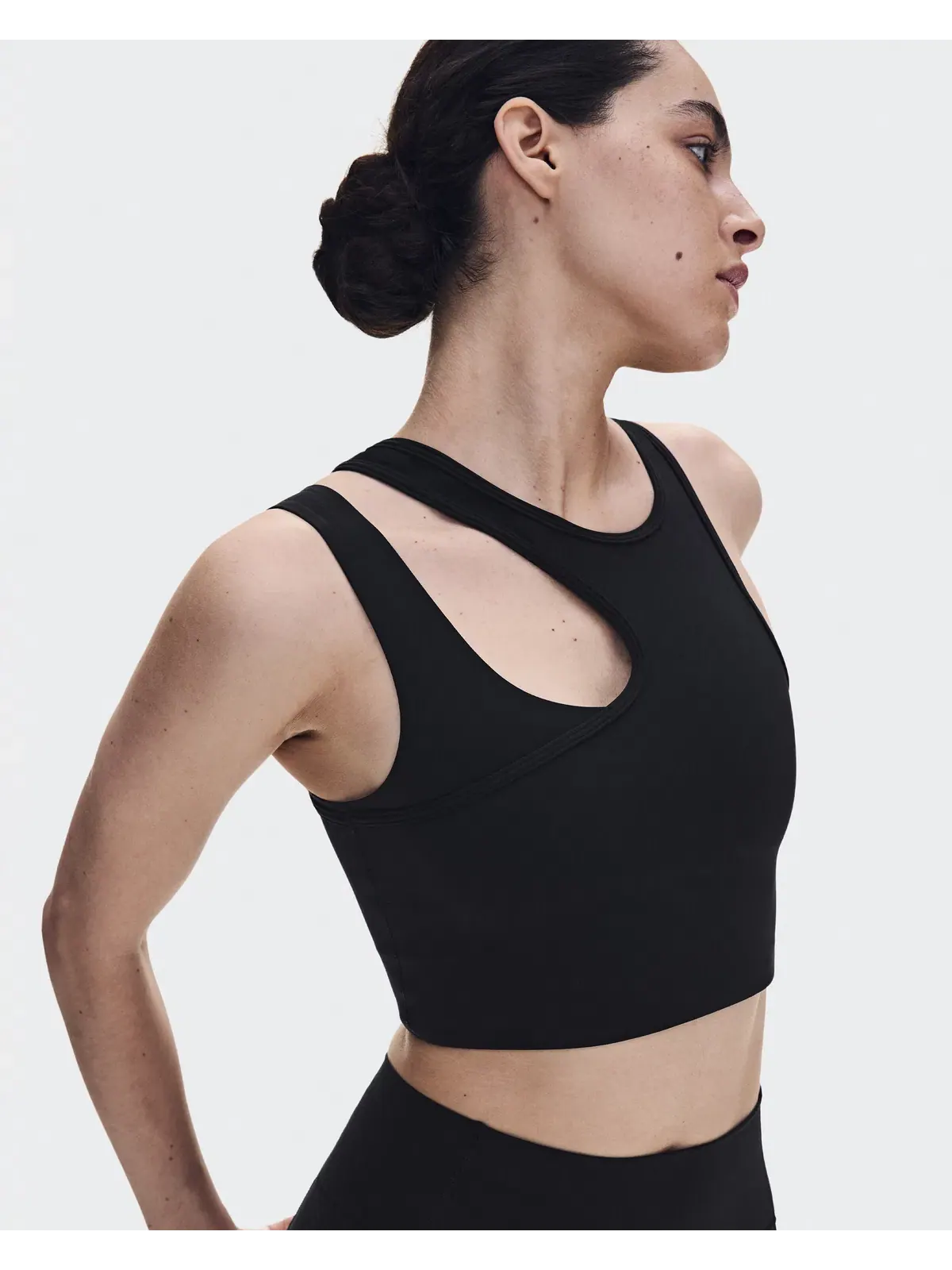 Женский топ без рукавов с асимметричным дизайном Studio Asymmetric Crop On — 7