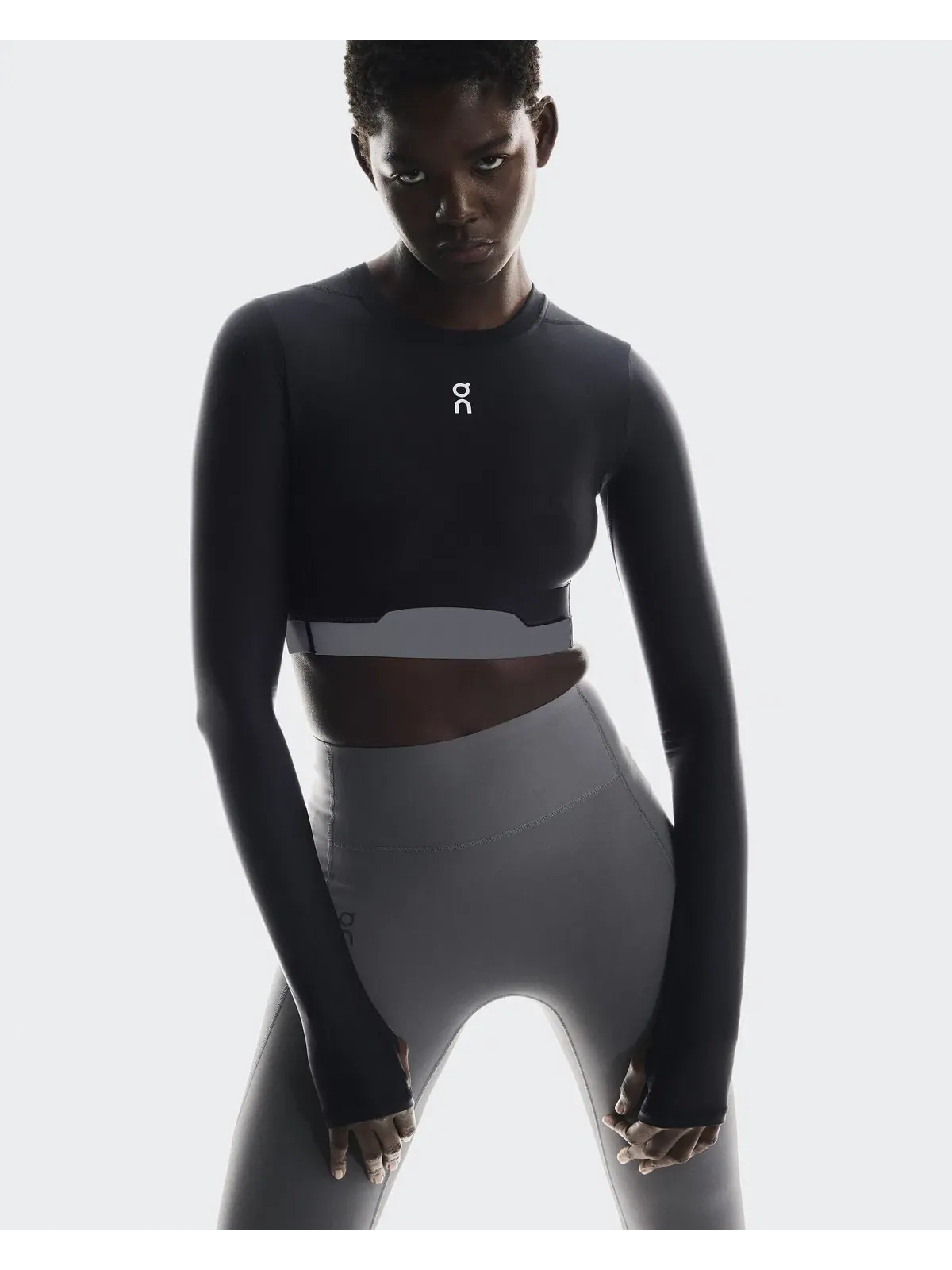 Женский лонгслив укороченный с сетчатой вставкой Train Long Sleeve Crop On — 5
