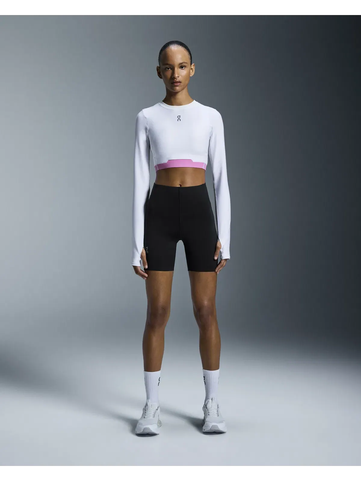 Женский лонгслив укороченный с сетчатыми вставками Train Long Sleeve Crop On — 2