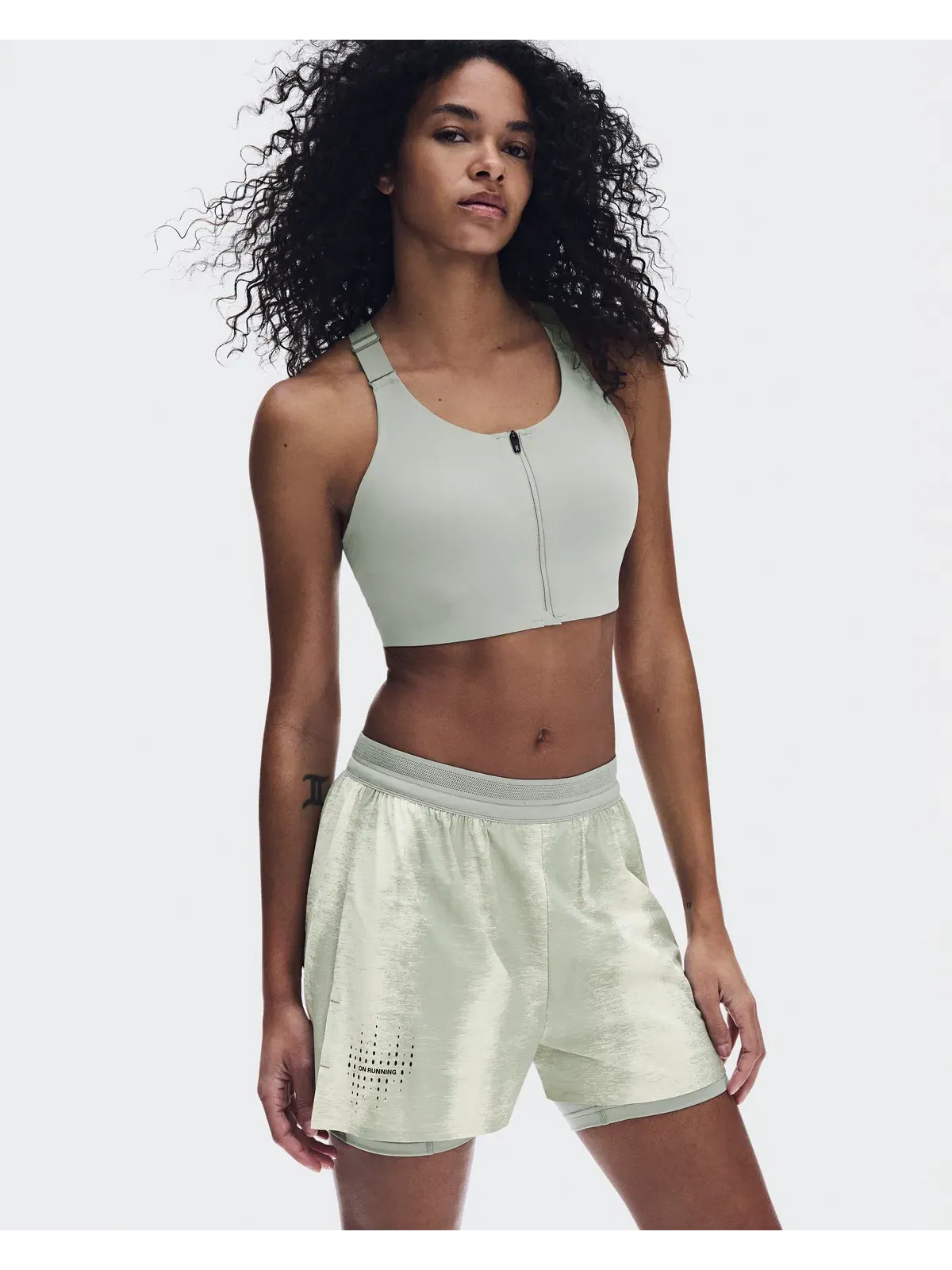 Женские беговые шорты с принтом Performance Shorts Terra On, Seedling/Tin — 3