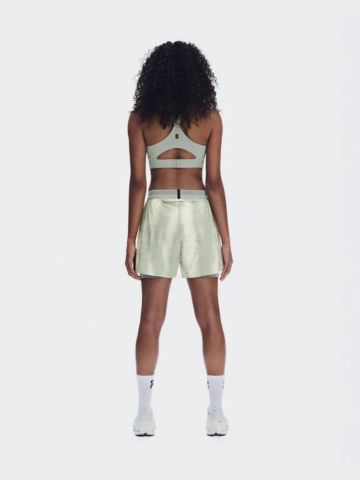Женские беговые шорты с принтом Performance Shorts Terra On, Seedling/Tin — 4