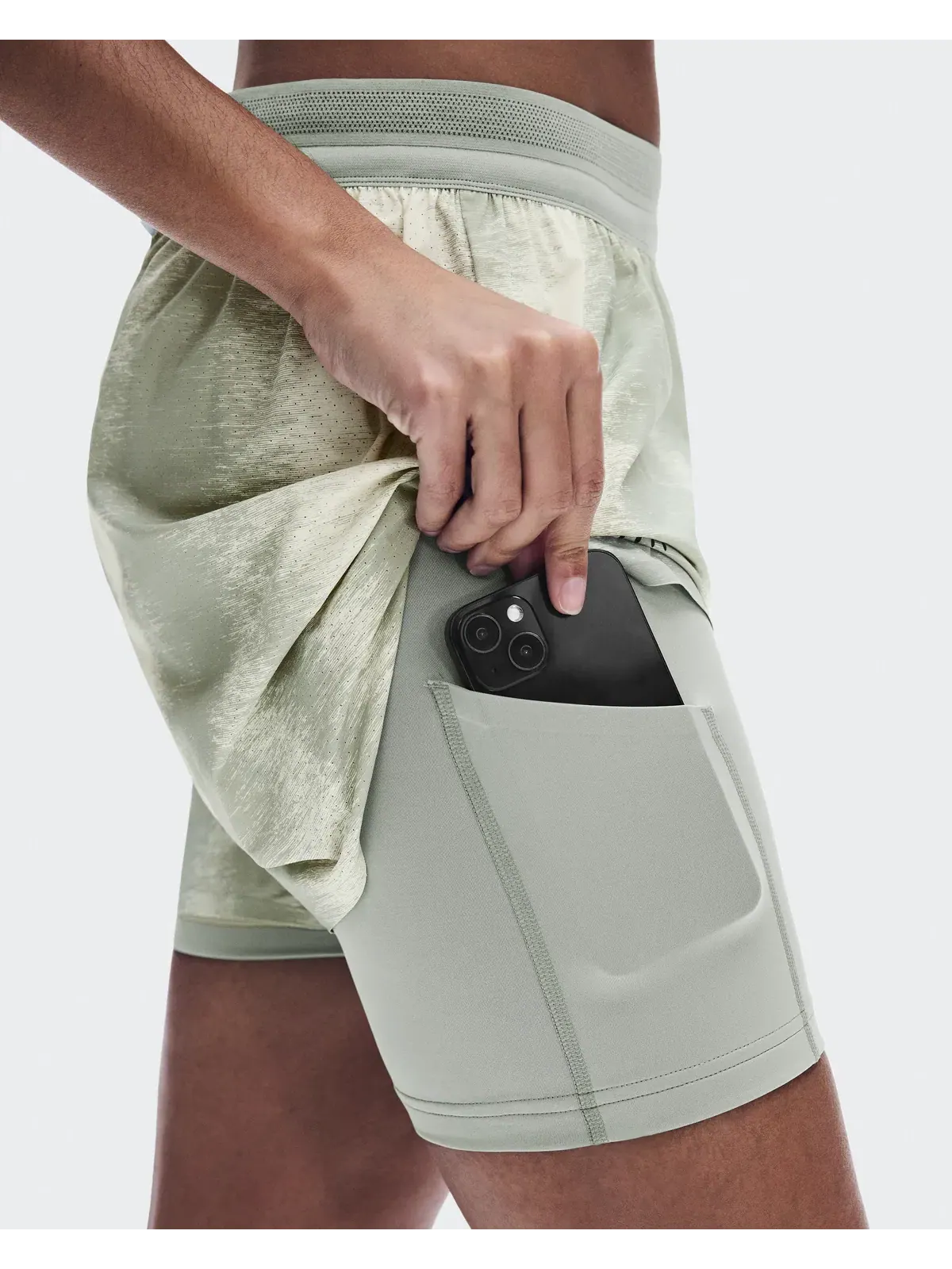 Женские беговые шорты с принтом Performance Shorts Terra On, Seedling/Tin — 9