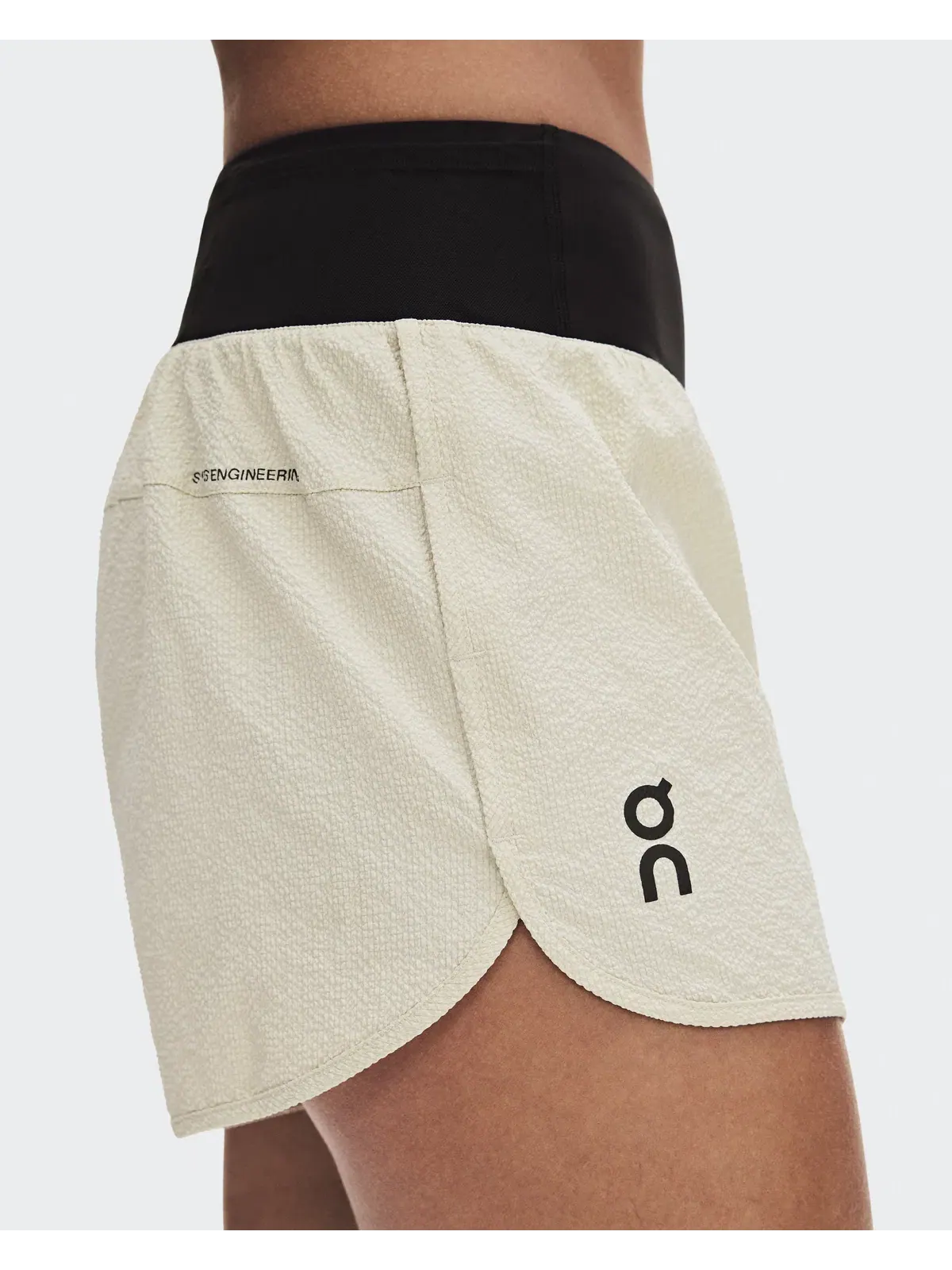 Женские беговые шорты с принтом Performance Volt Shorts On, Hare — 5