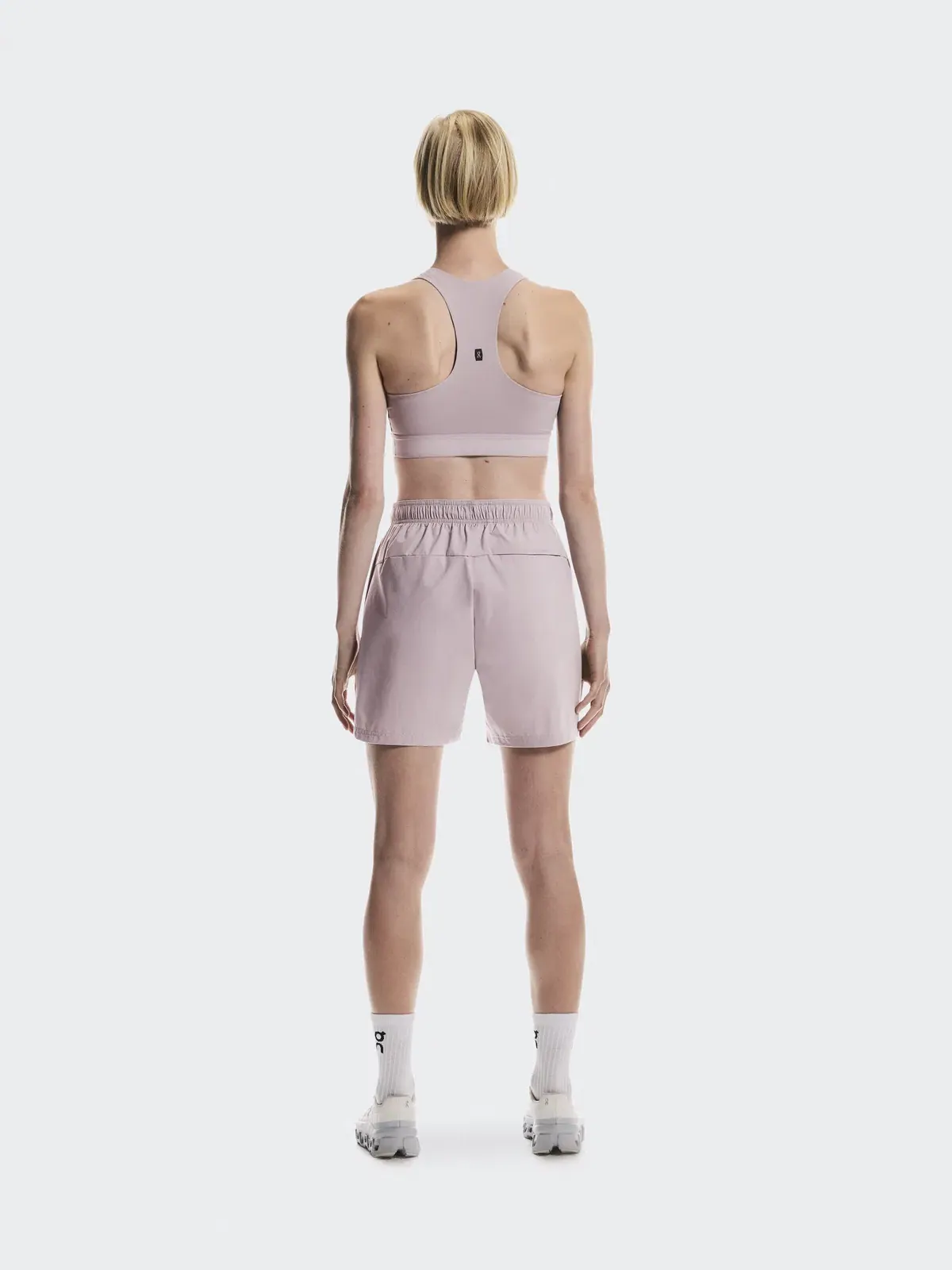 Женские беговые шорты с внутренними слипами и карманами Core Shorts On, Heron — 3
