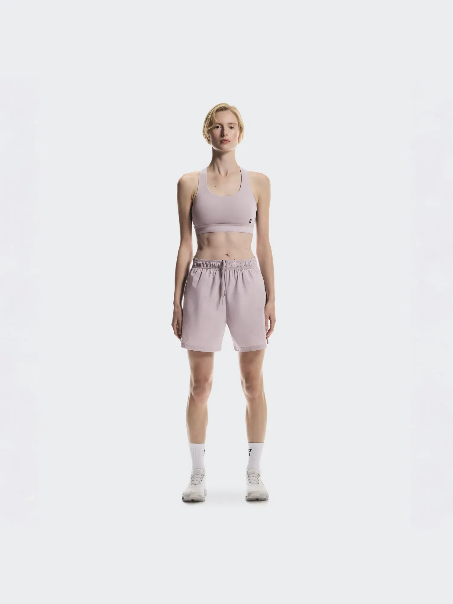 Женские беговые шорты с внутренними слипами и карманами Core Shorts On, Heron — 7