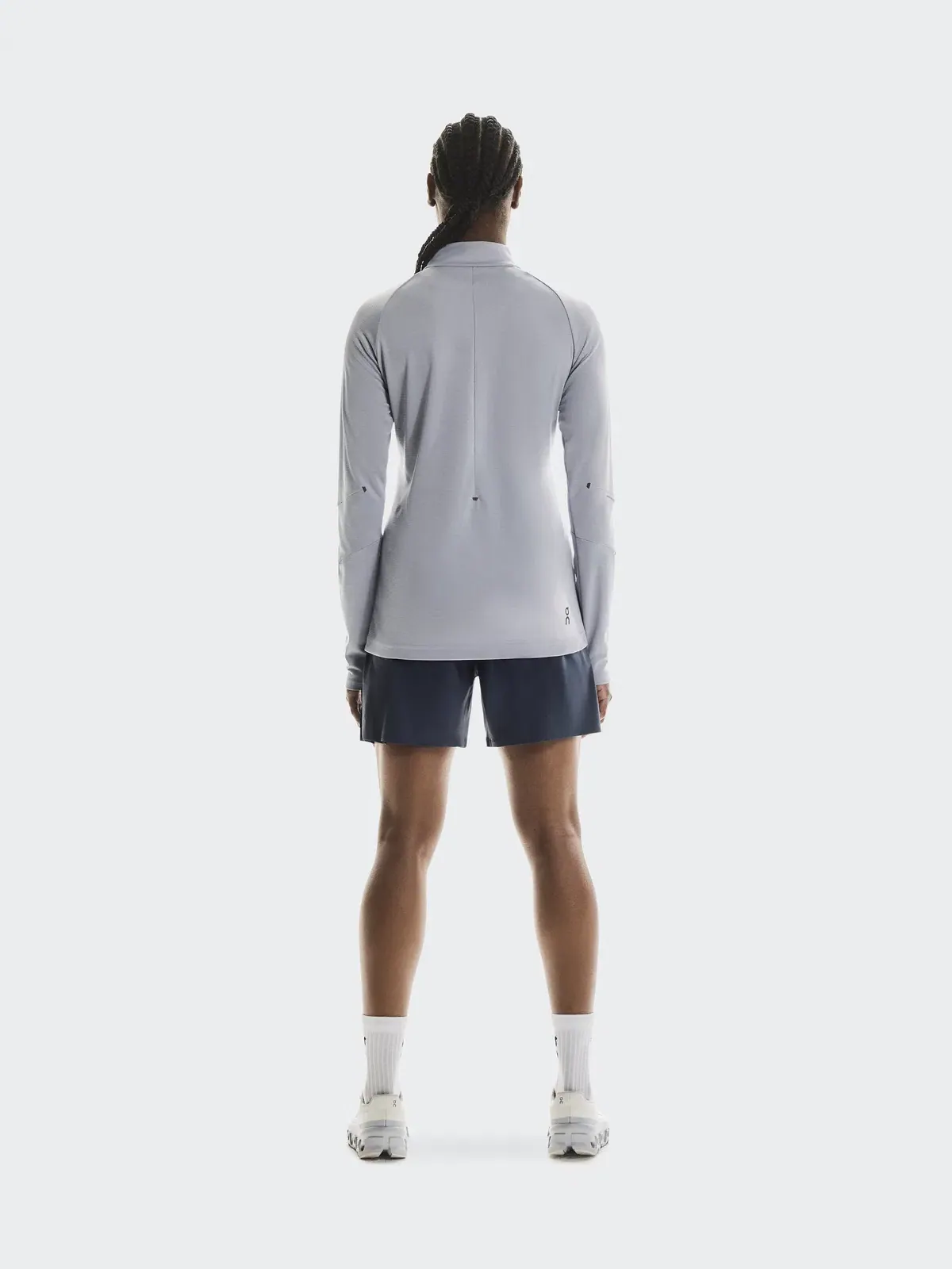 Женские спортивные шорты для бега с эластичным поясом 5" Performance Shorts On Navy — 3