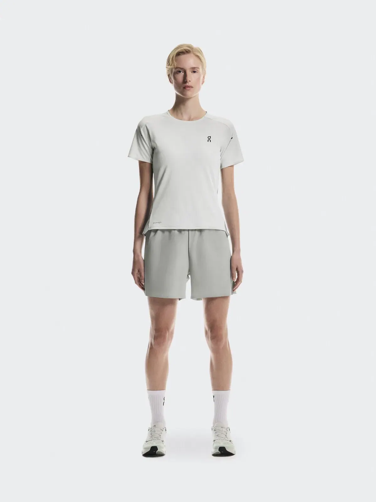 Женские беговые шорты с эластичным поясом 5" Performance Shorts On Tin — 2
