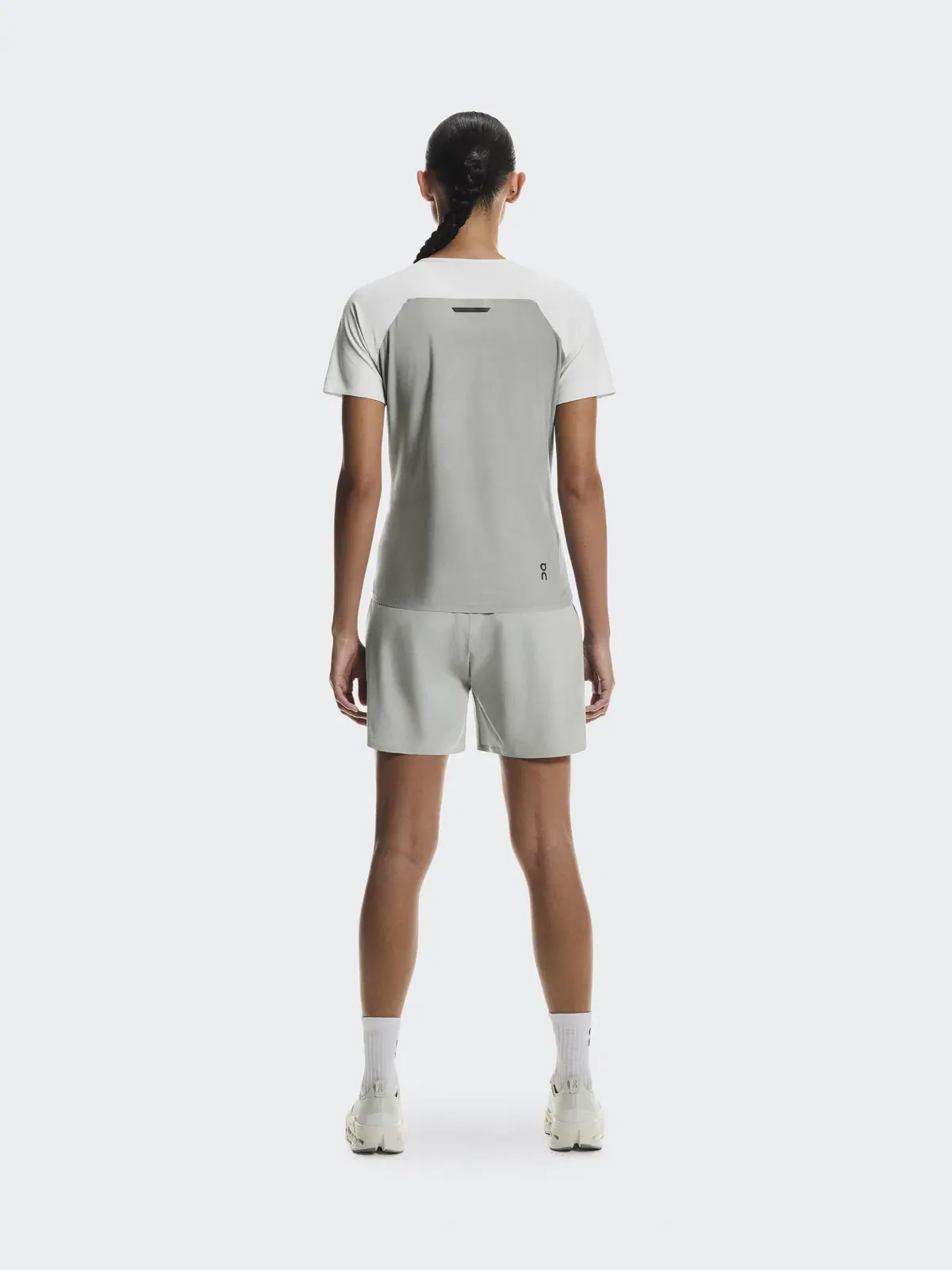 Женские беговые шорты с эластичным поясом 5" Performance Shorts On Tin — 3