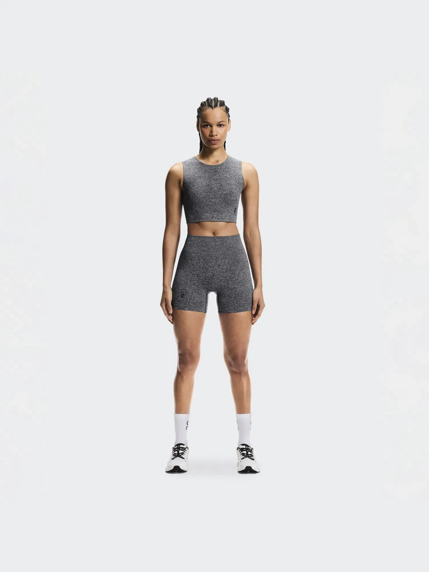 Женские шорты бесшовные с высокой посадкой Studio Knit Shorts On — 8