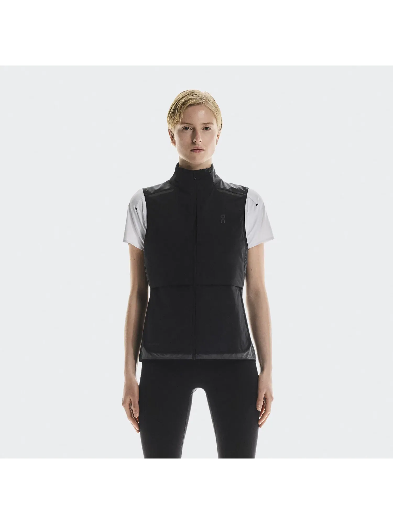 Женский жилет утепленный без рукавов Weather Vest On — 8