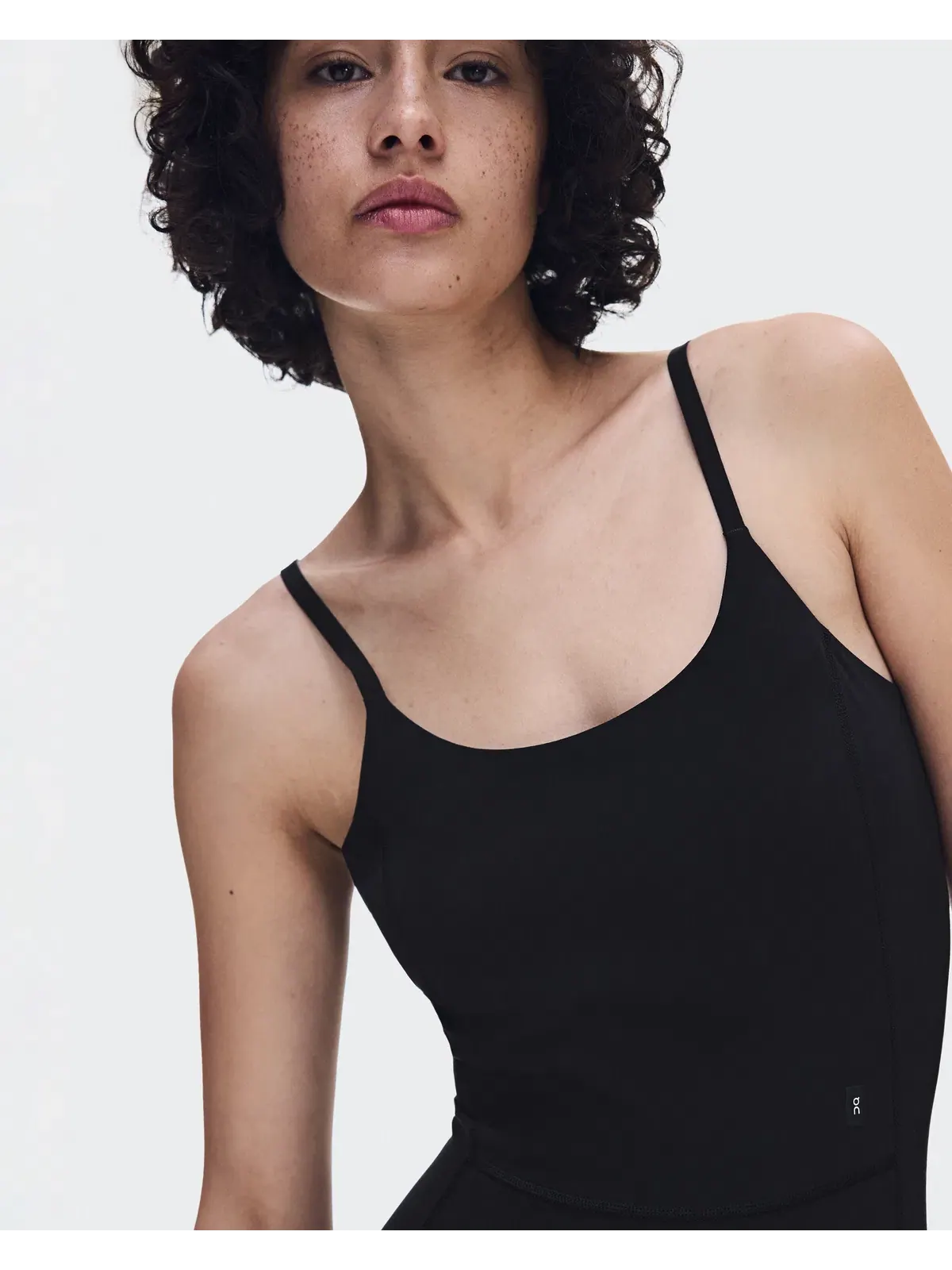 Женское боди для тренировок с регулируемыми бретелями Studio Bodysuit On — 8