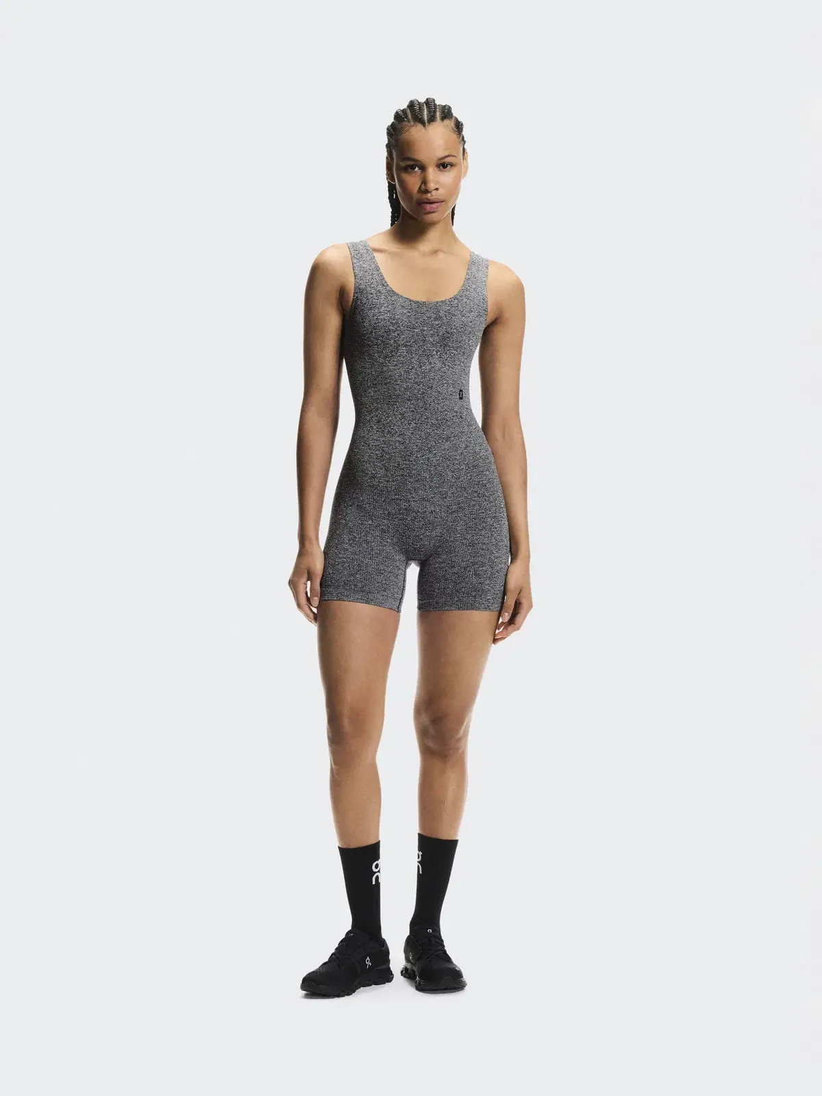Женский боди-комбинезон бесшовный с 4-way stretch Studio Knit Bodysuit On — 2