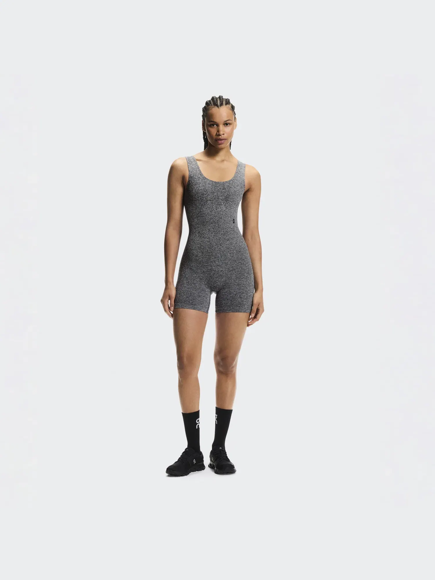 Женский боди-комбинезон бесшовный с 4-way stretch Studio Knit Bodysuit On — 8