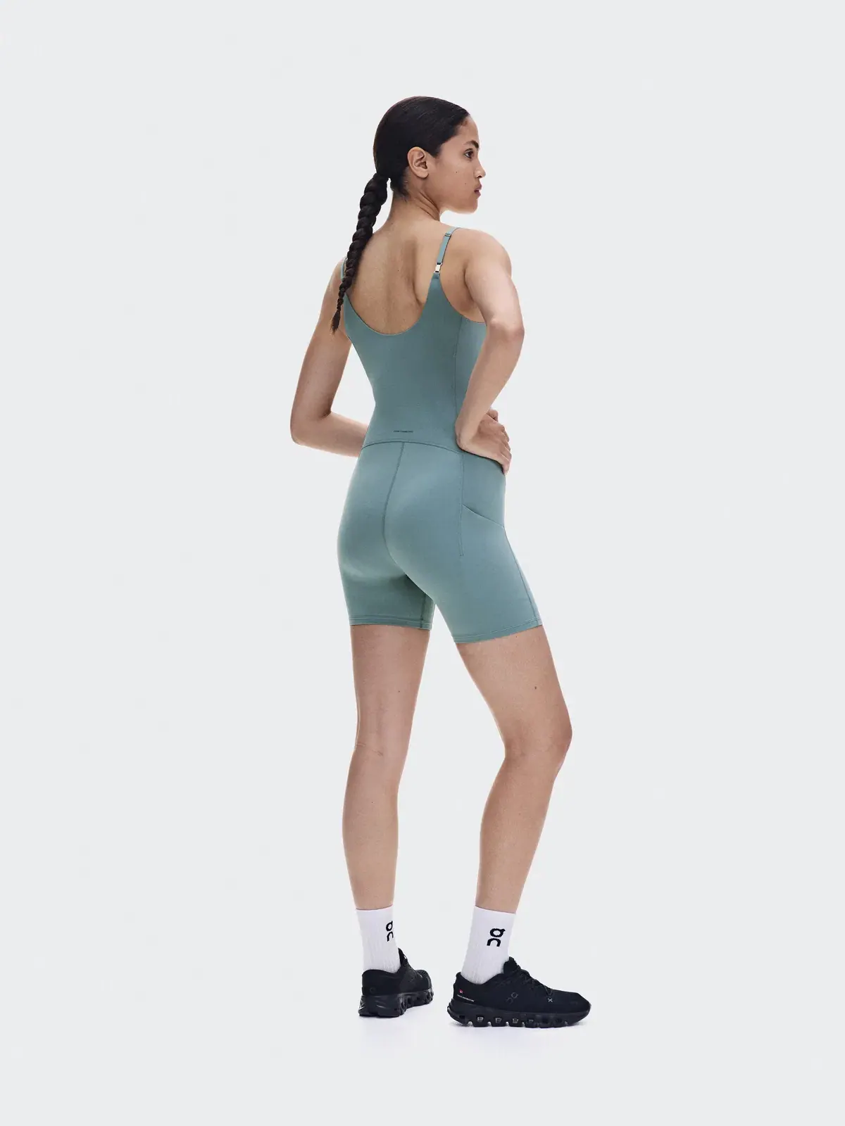 Женское боди для тренировок с регулируемыми бретелями Studio Bodysuit On — 4