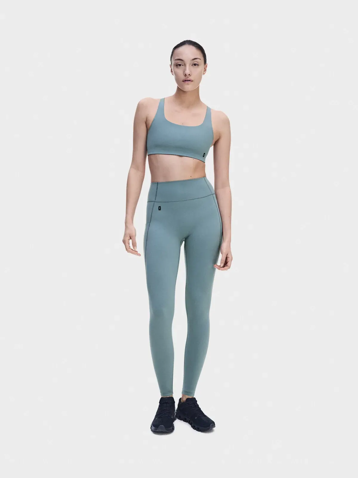 Женские леггинсы с высокой посадкой без передних швов Studio Leggings On — 2