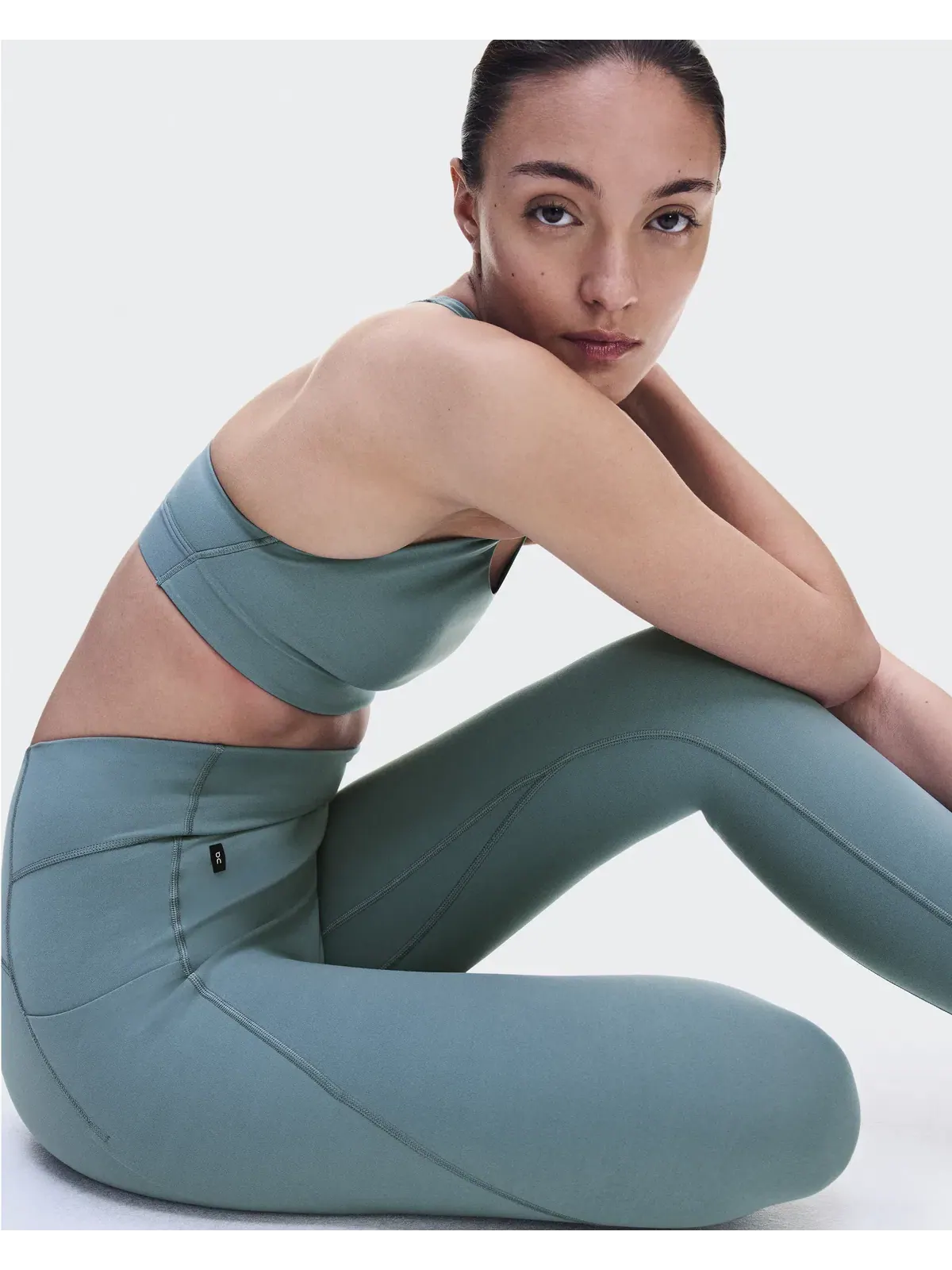 Женские леггинсы с высокой посадкой без передних швов Studio Leggings On — 3