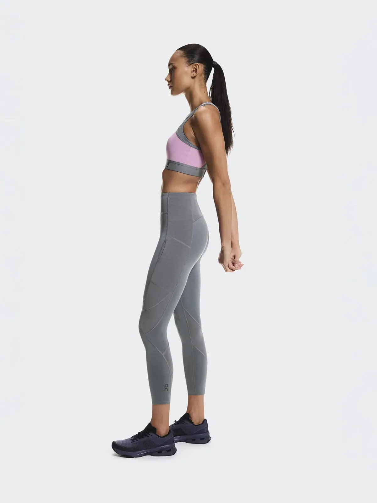 Женские леггинсы для тренировок с принтом Train Volt Tights 7/8 On — 8