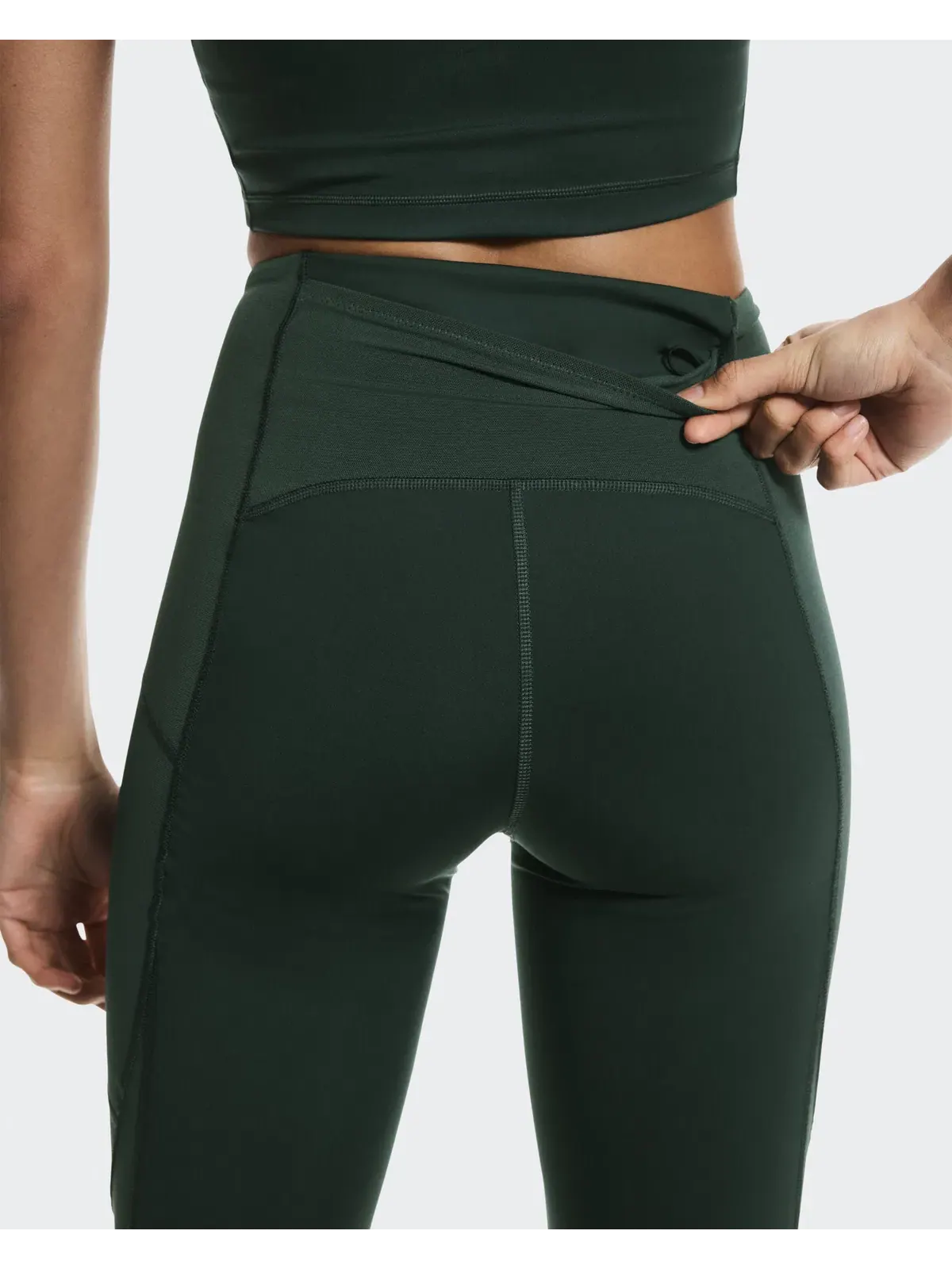 Женские леггинсы тренировочные с карманами Train Volt Tights 7/8 On — 5