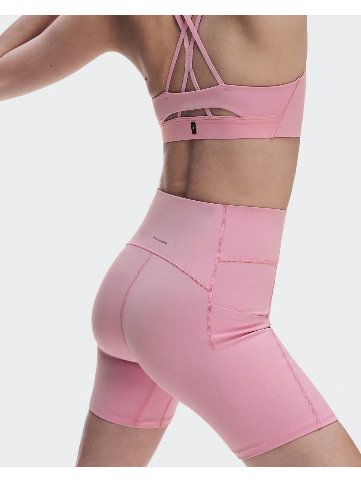 Женские леггинсы-шорты 15 см с высокой посадкой On Studio Leggings Short — 8