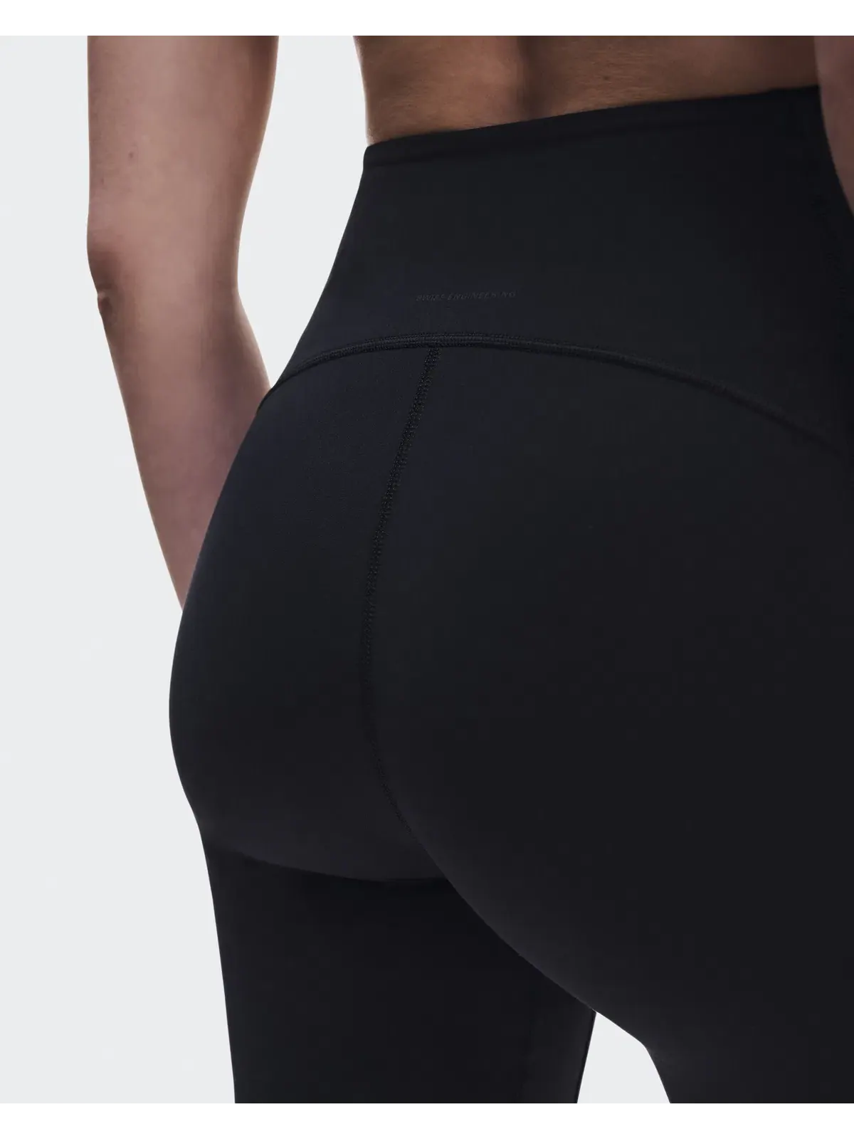 Женские шорты-леггинсы с высокой посадкой и карманом для телефона Studio Leggings Short On — 7