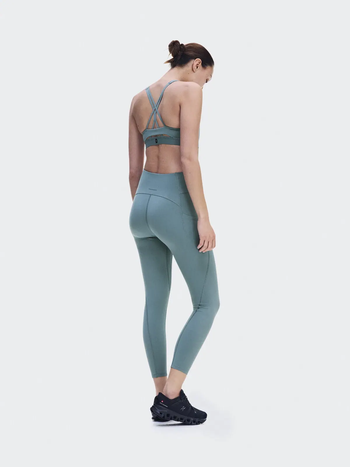 Женские леггинсы 7/8 с высокой посадкой Studio Leggings On Agave — 4