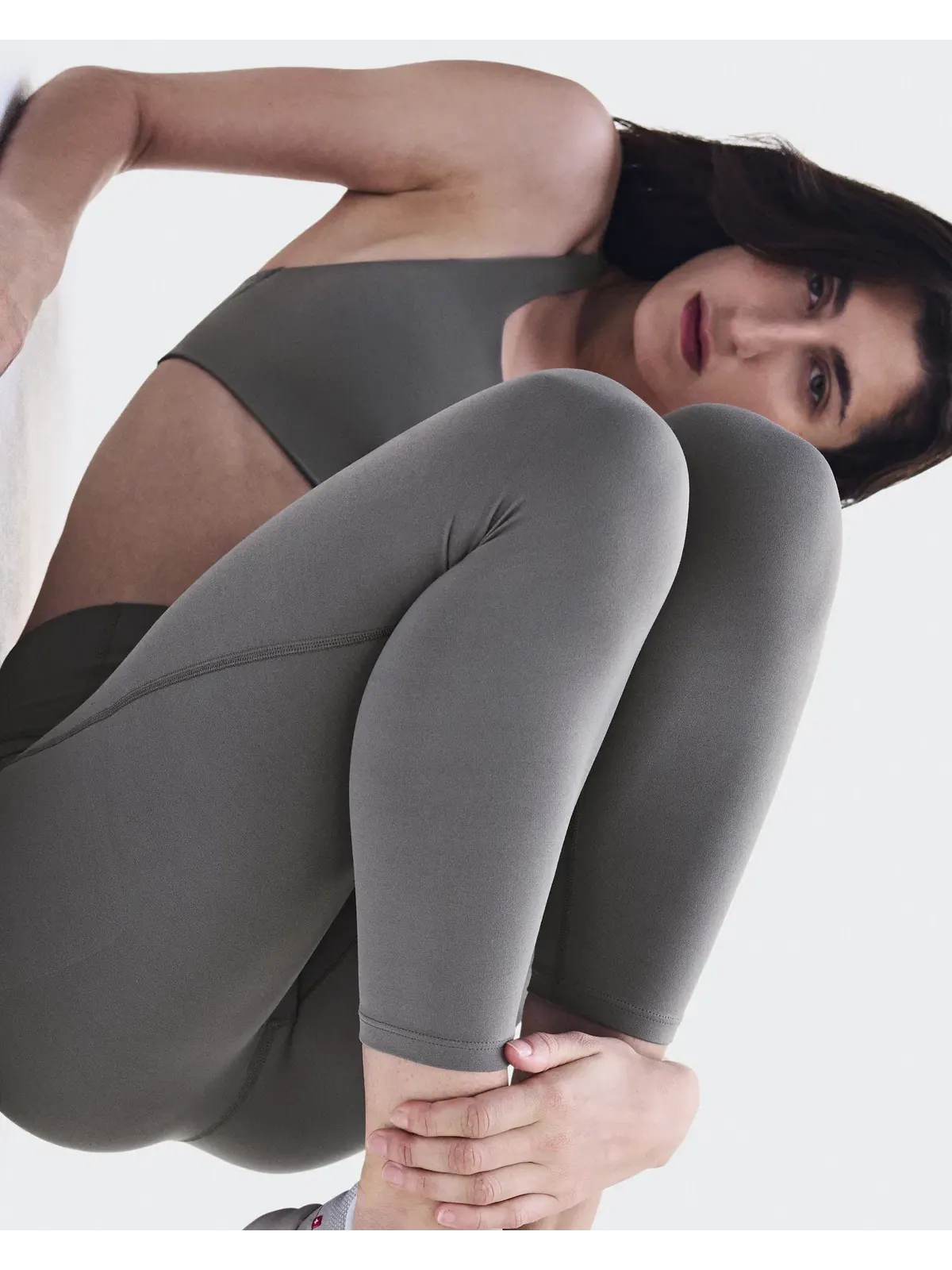 Женские леггинсы 7/8 с высокой посадкой Studio Leggings On, Ember — 3
