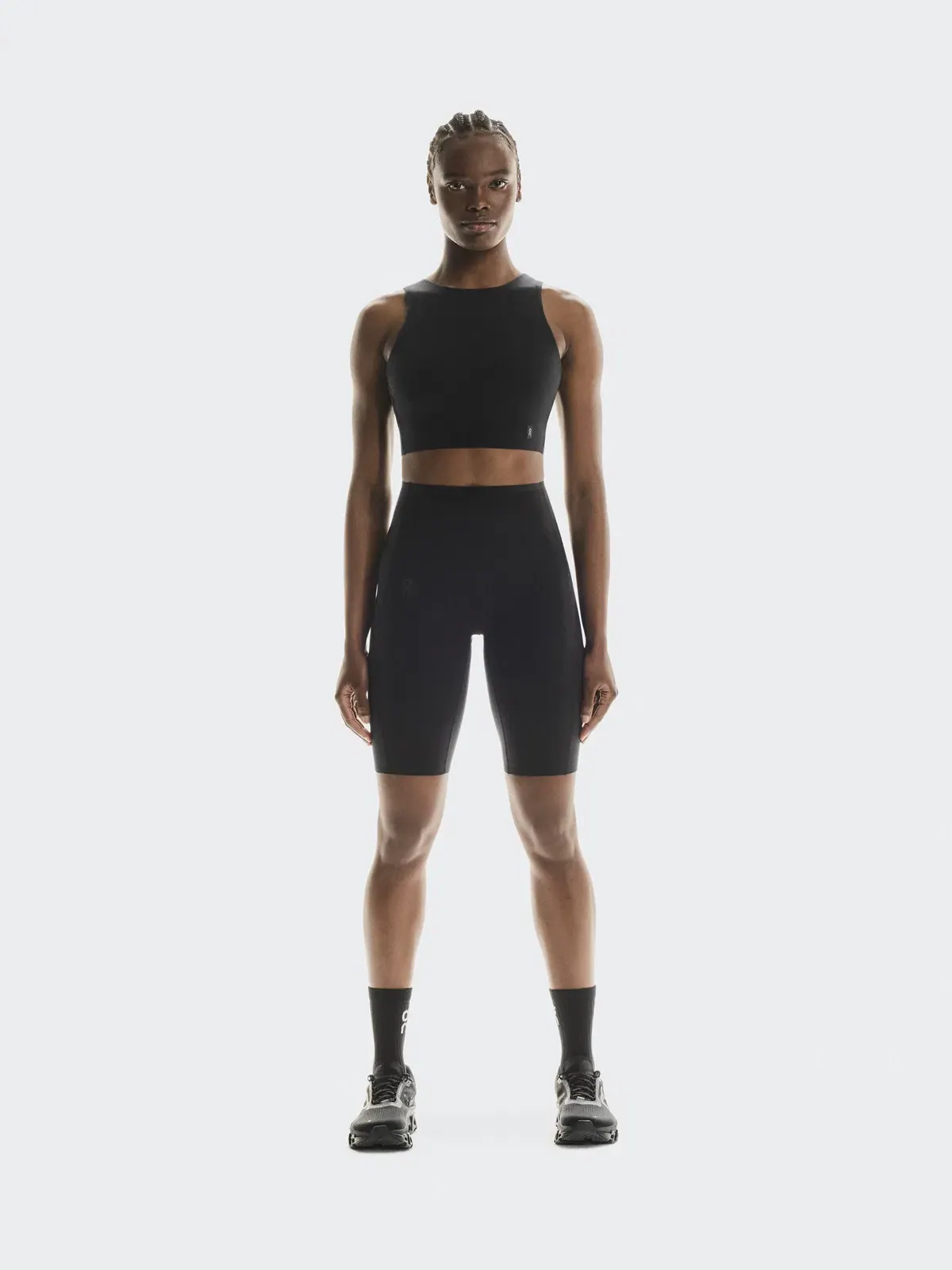 Женские шорты-леггинсы с карманами Studio Tights Short On — 2