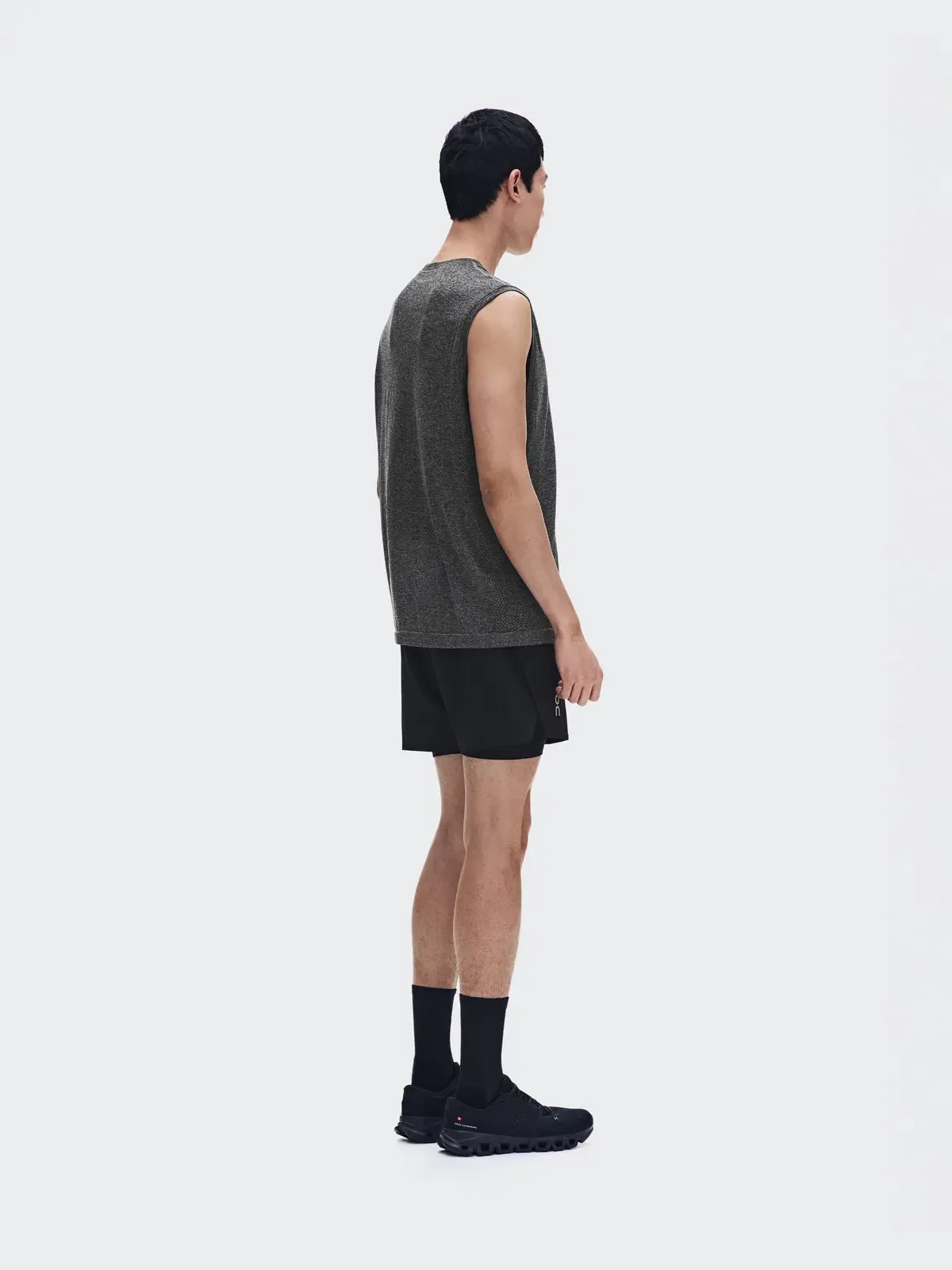 Мужская майка для тренировок бесшовная с сетчатыми вставками Train Flex Tank On, Ember Heather — 4