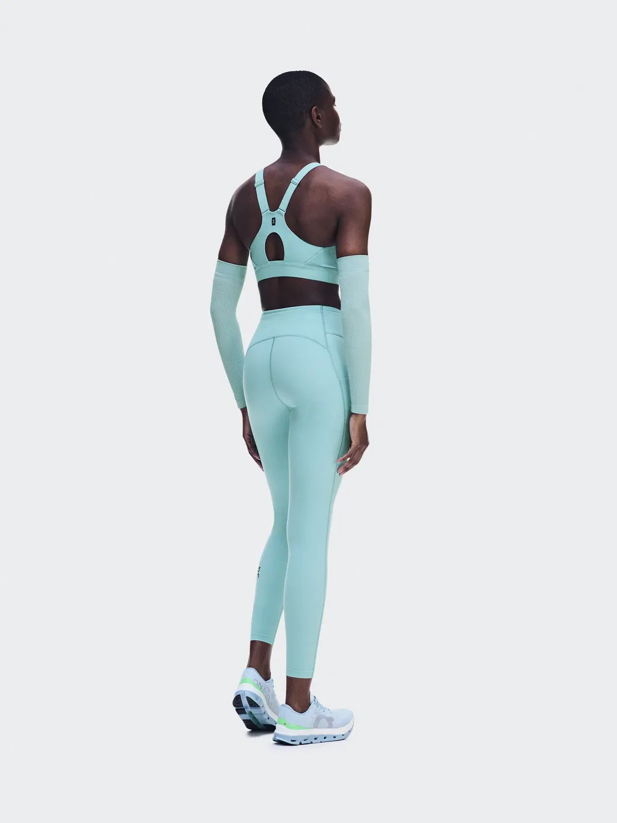 Женские леггинсы для бега 7/8 с приталенным кроем Performance Tights 7/8 On — 4