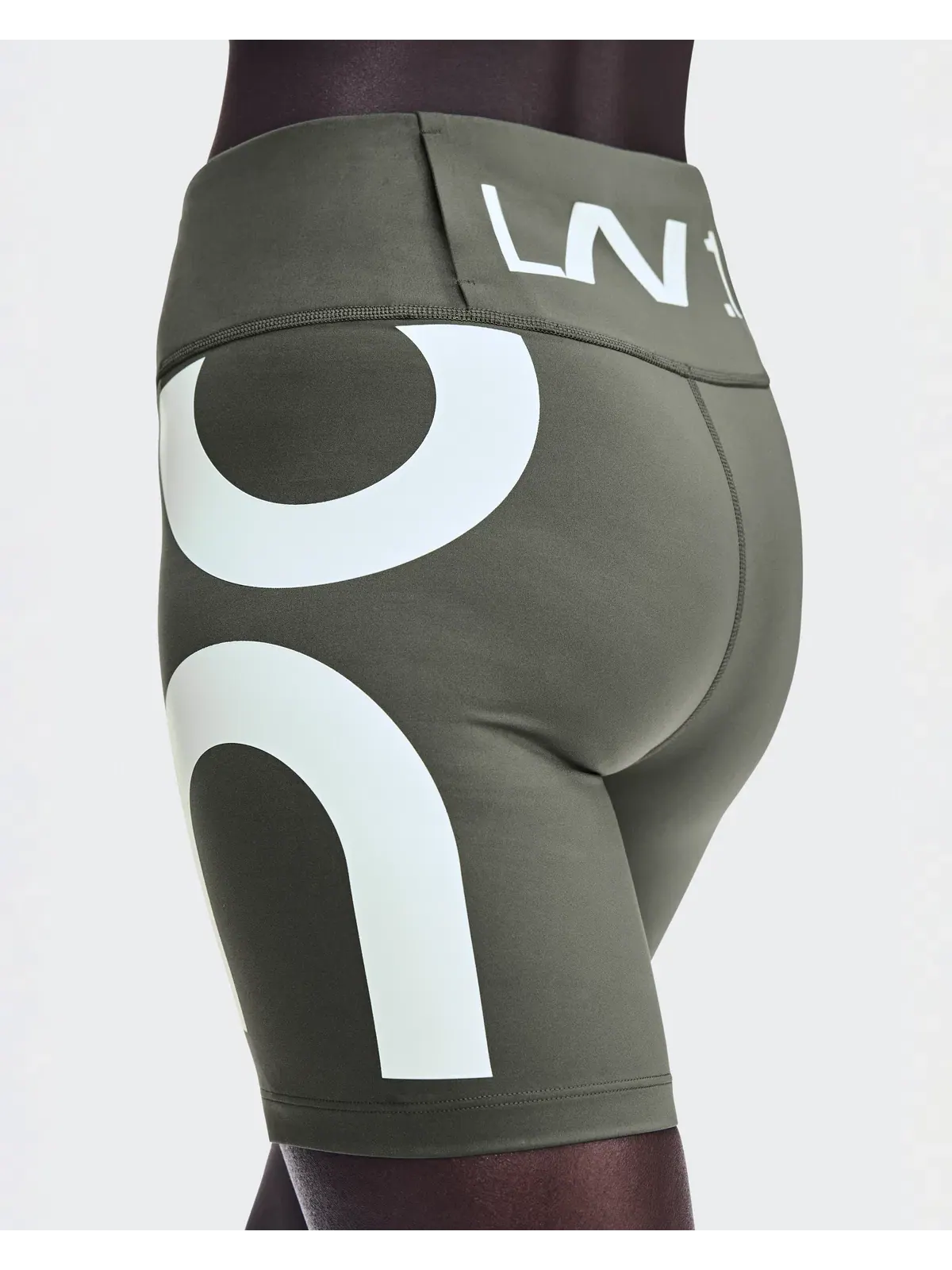 Женские беговые тайтсы облегающие Race Half Tights LN1 On, Mire — 6