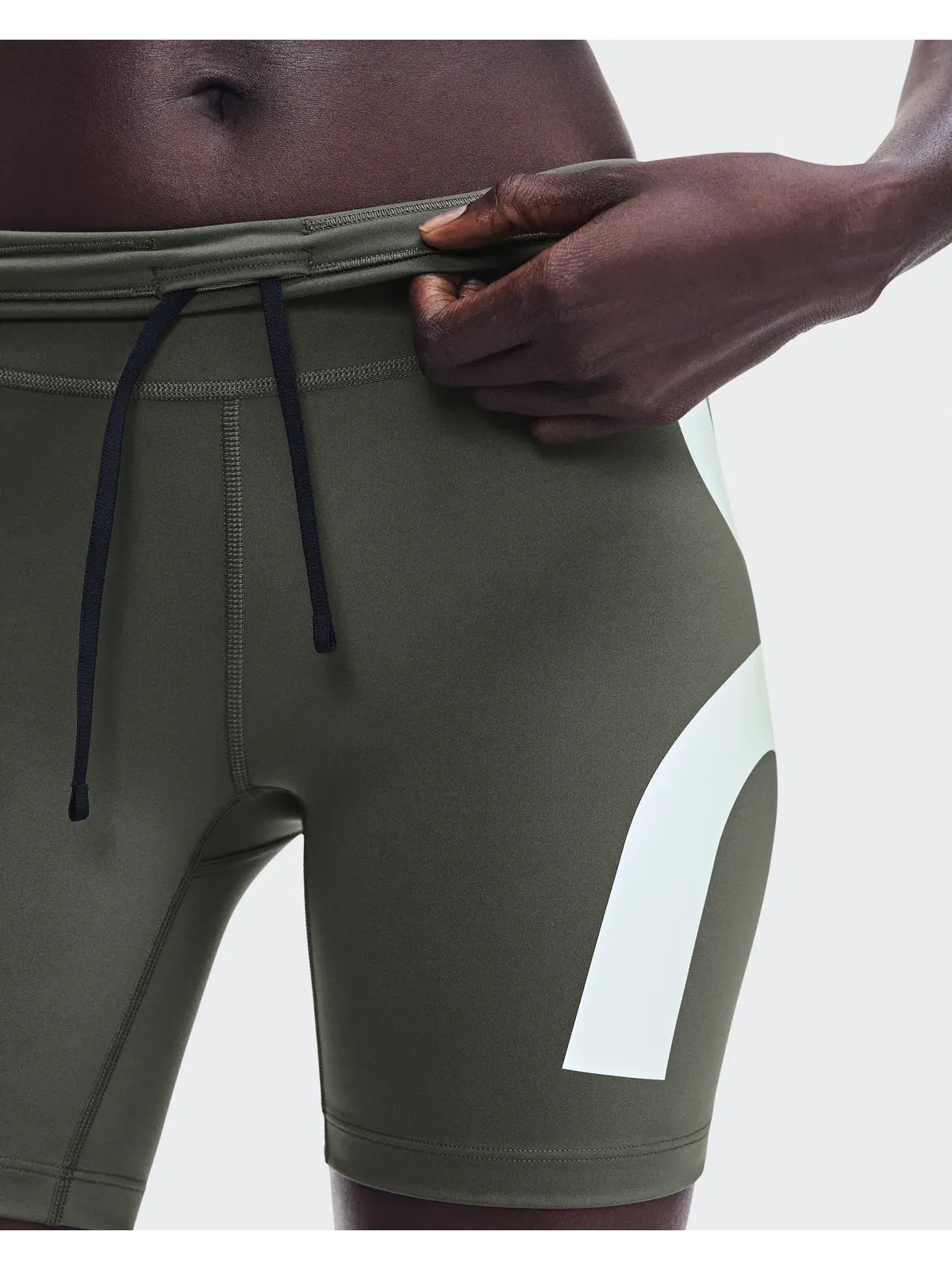Женские беговые тайтсы облегающие Race Half Tights LN1 On, Mire — 7