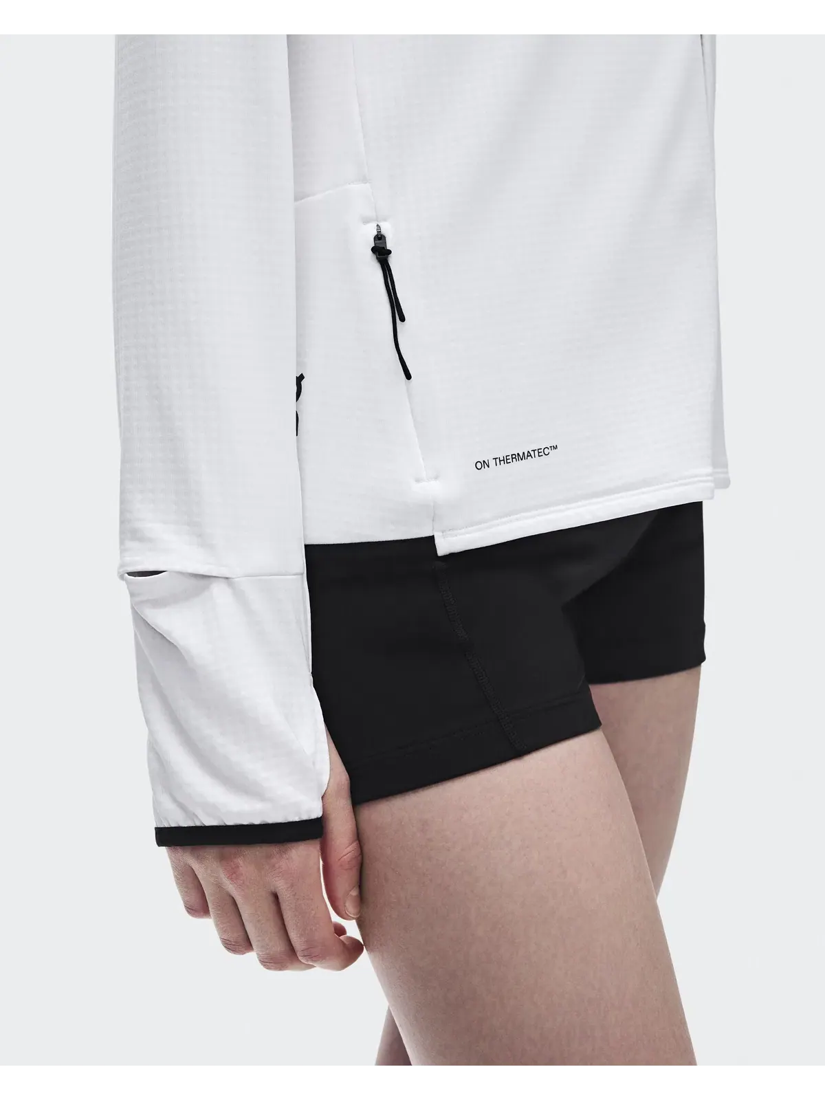 Женское худи с капюшоном на молнии утепленное Climate Zip Hoodie On White — 8