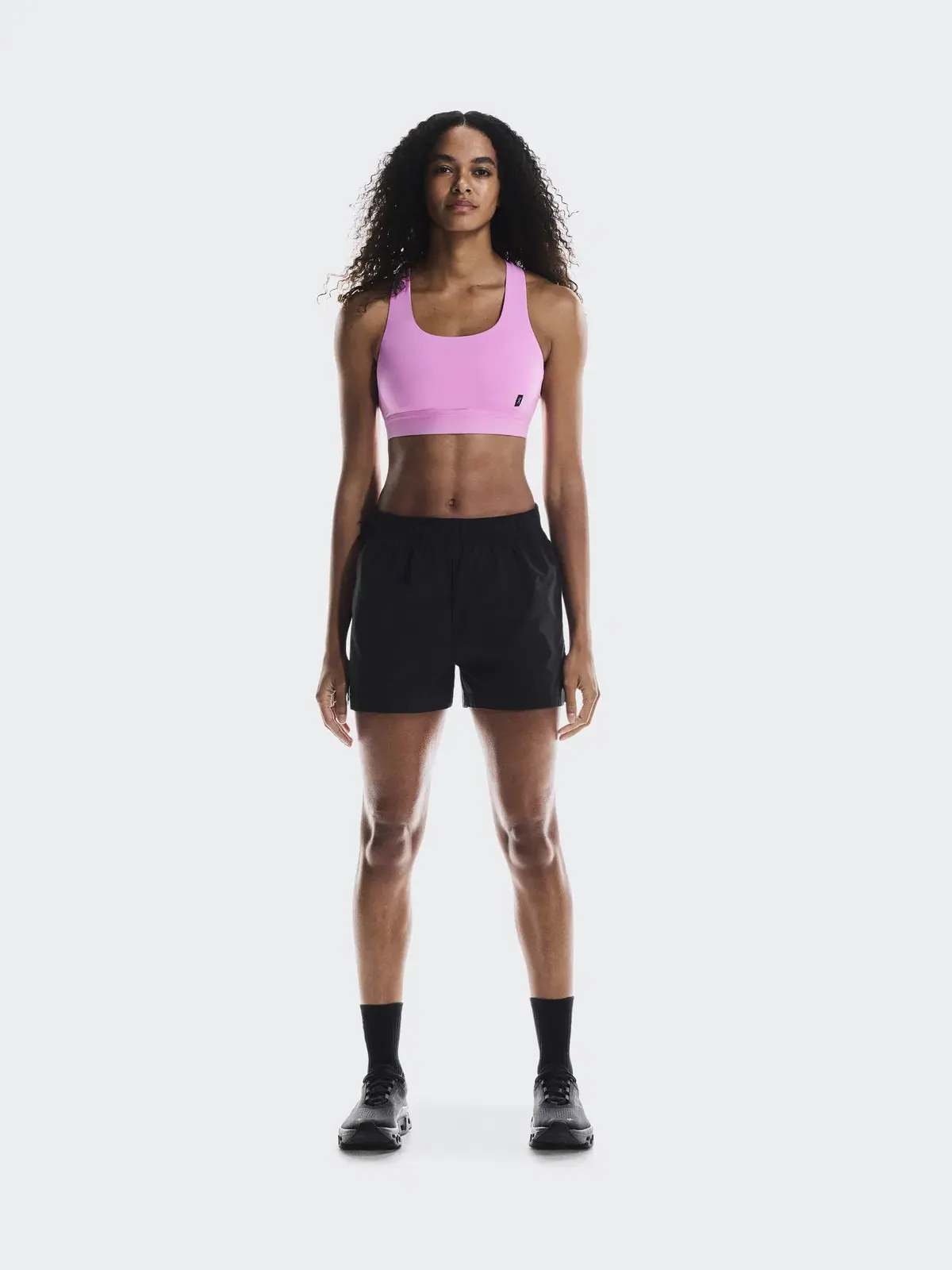 Женский спортивный бюстгальтер с легкой поддержкой Core Bra On — 2