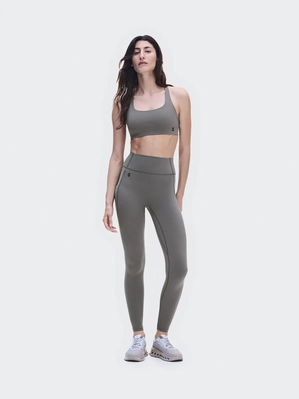 Женский спортивный бюстгальтер с открытой спинкой Studio Bra On Ember — 2