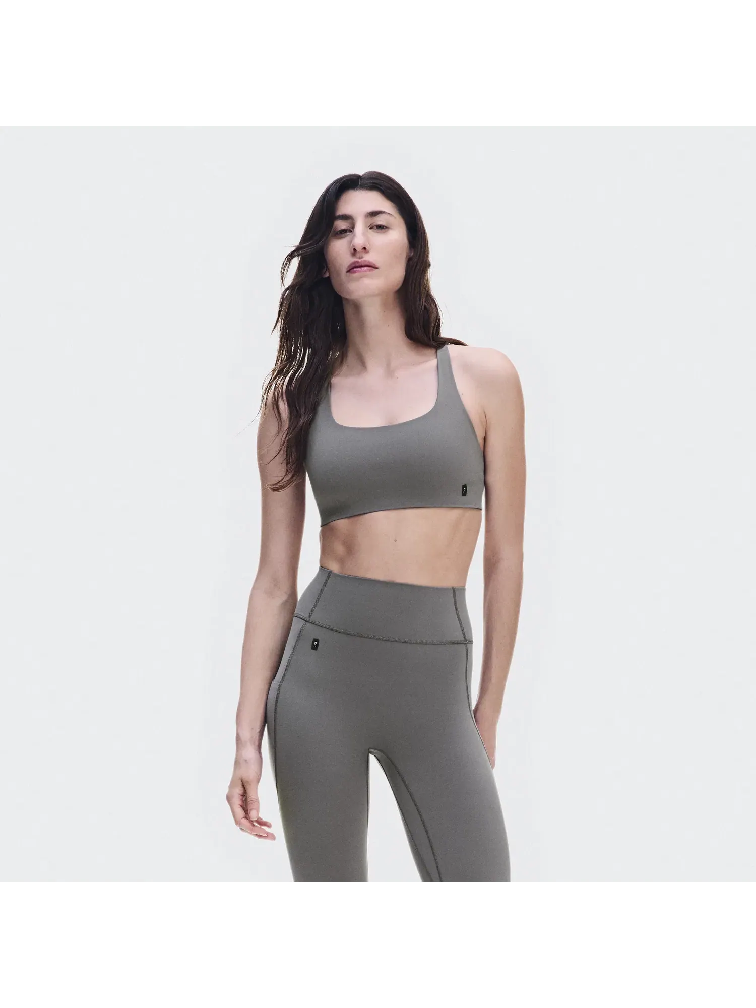Женский спортивный бюстгальтер с открытой спинкой Studio Bra On Ember — 8