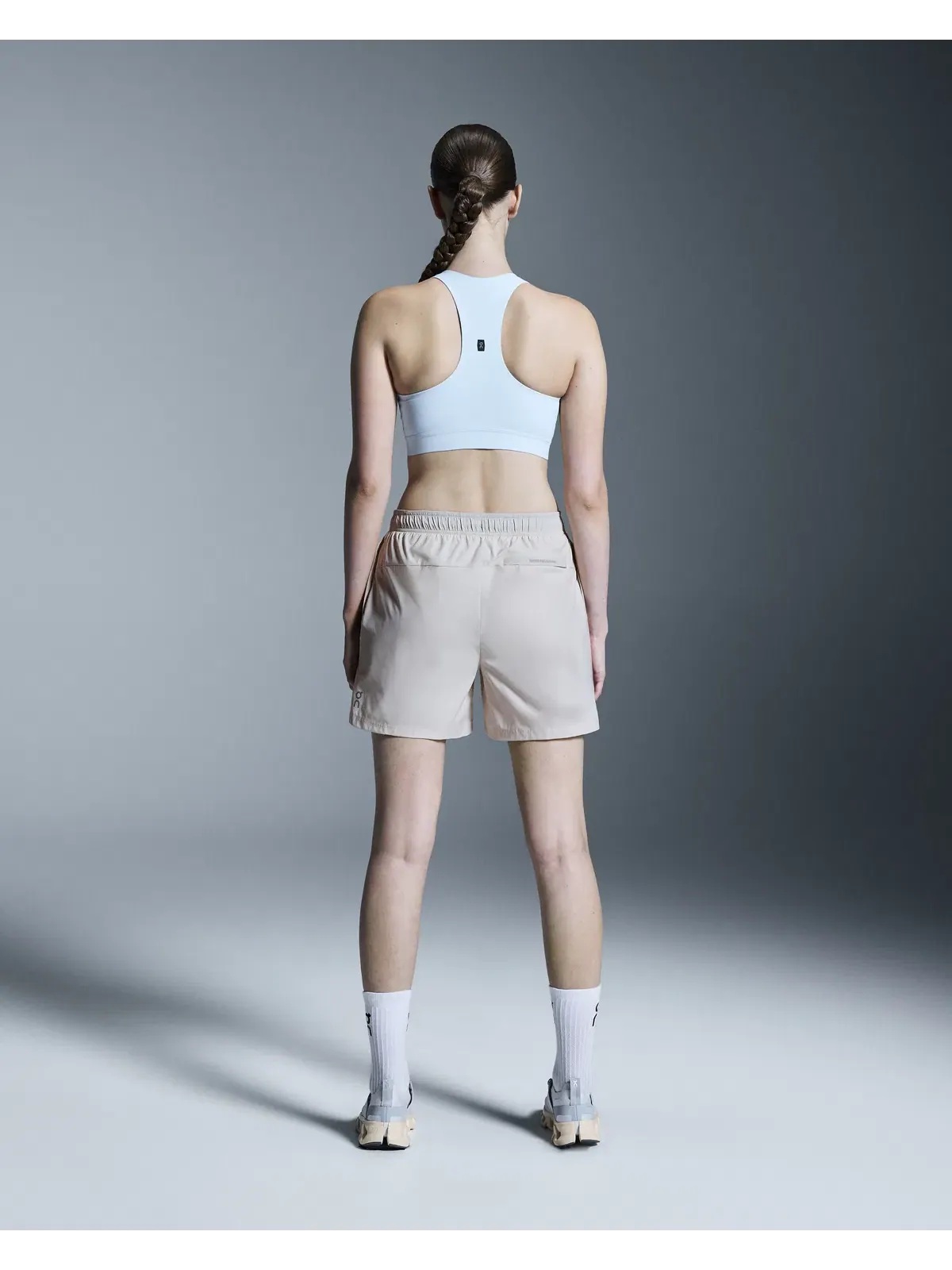Женский спортивный бюстгальтер с легкой поддержкой Core Bra On — 3