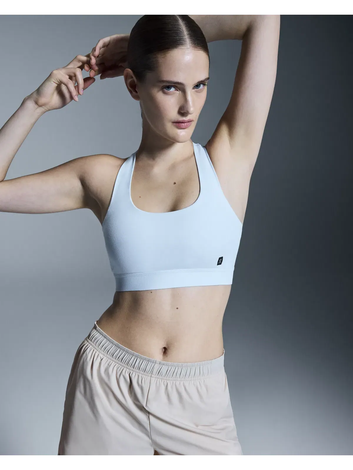 Женский спортивный бюстгальтер с легкой поддержкой Core Bra On — 4
