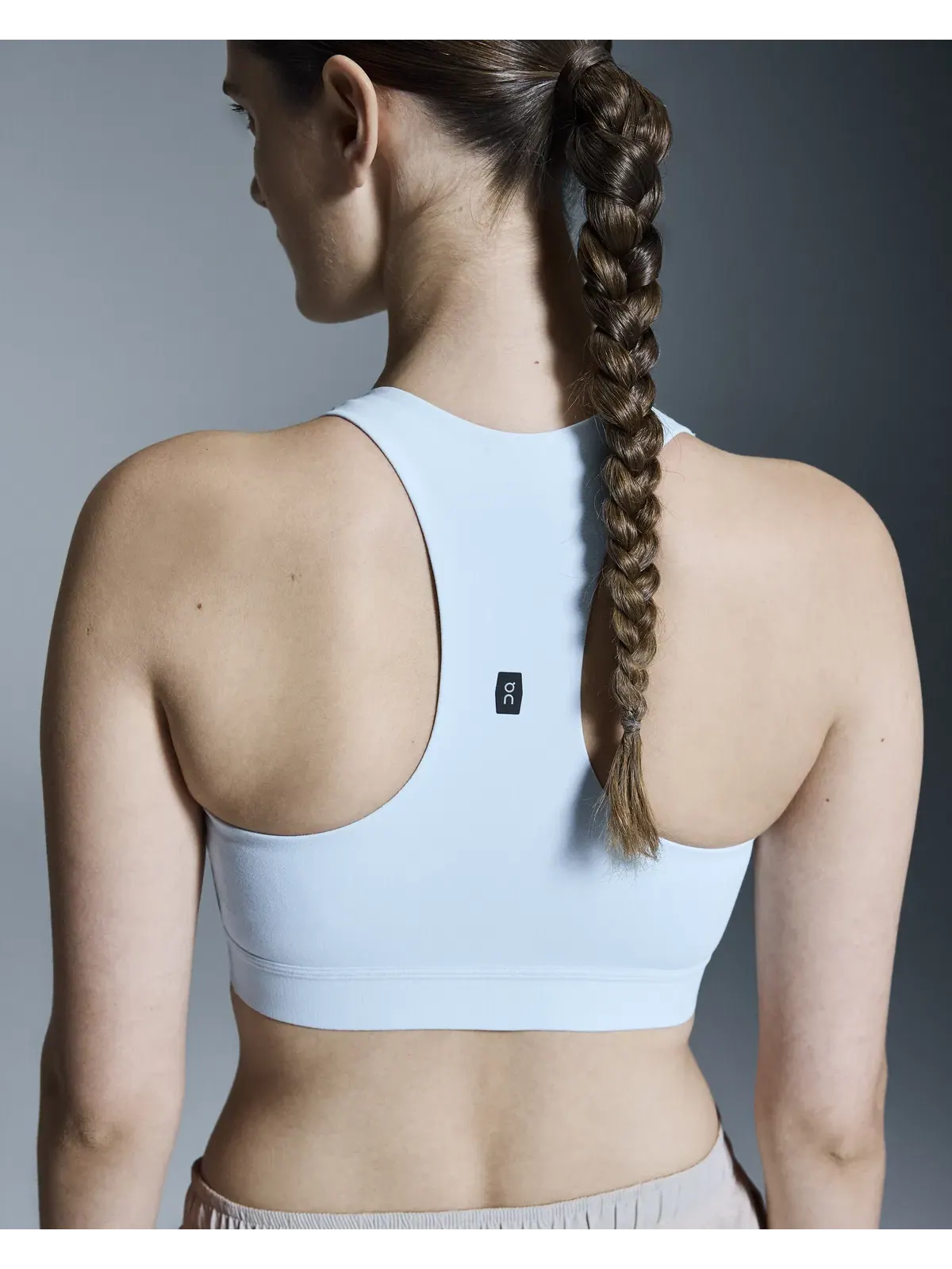 Женский спортивный бюстгальтер с легкой поддержкой Core Bra On — 5