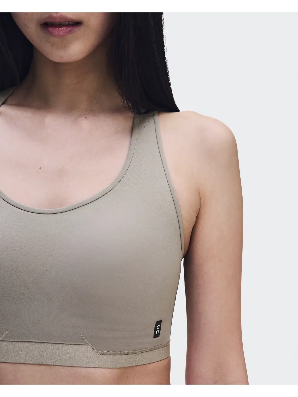 Женский спортивный бюстгальтер с поддержкой средней степени Train Bra On — 3