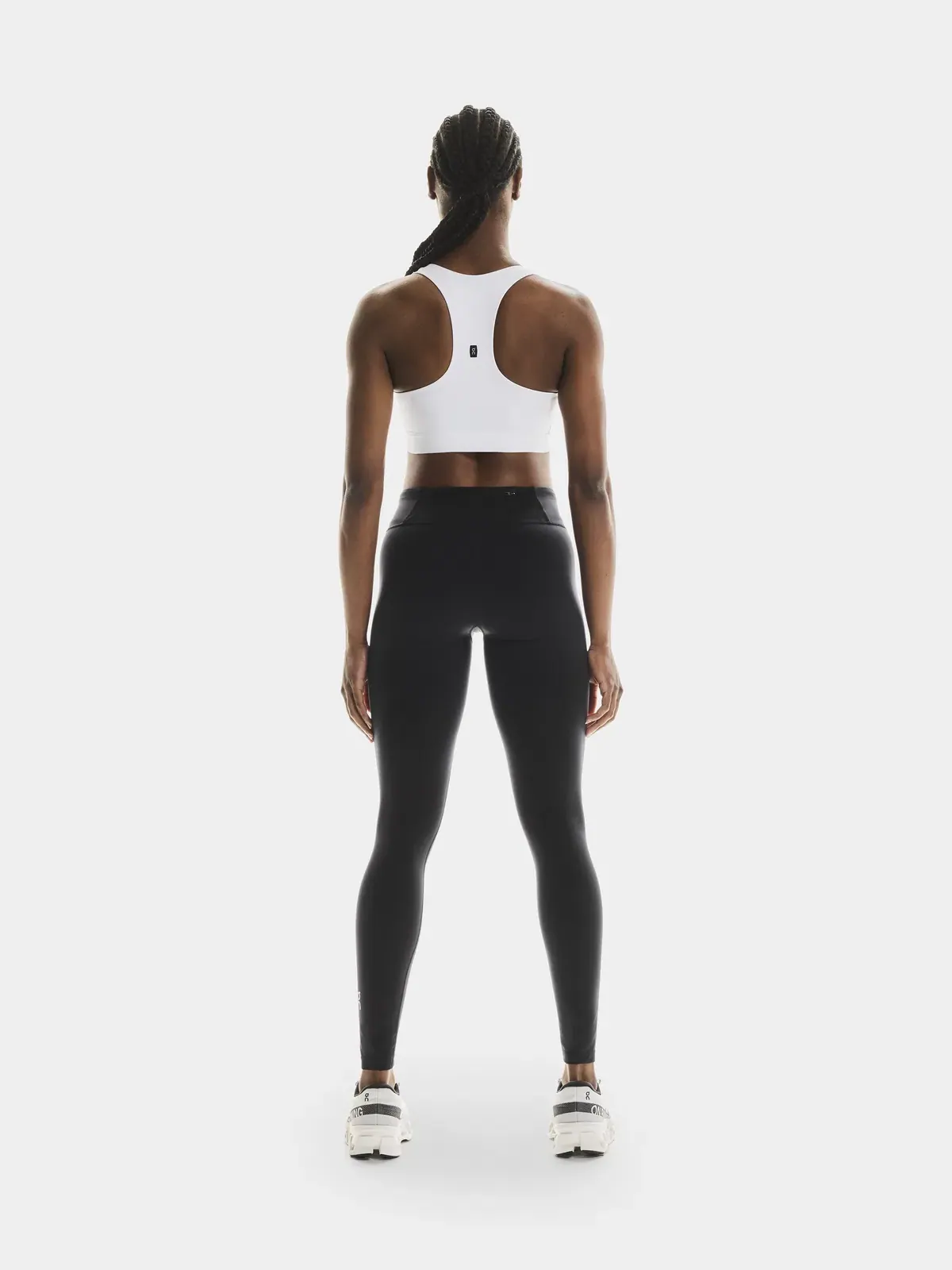 Женский спортивный бюстгальтер с легкой поддержкой Core Bra On — 3
