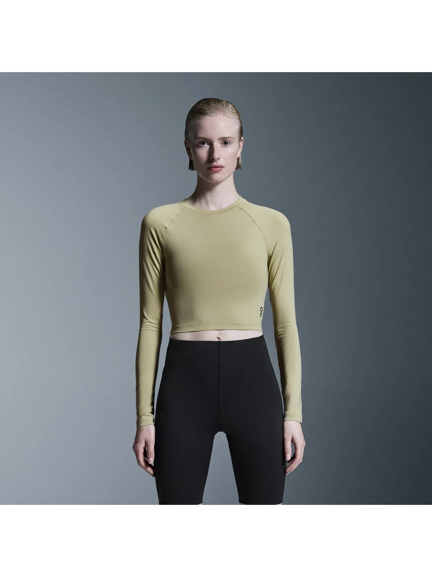 Женский кроп-топ с длинным рукавом Studio Long-T Crop On — 7