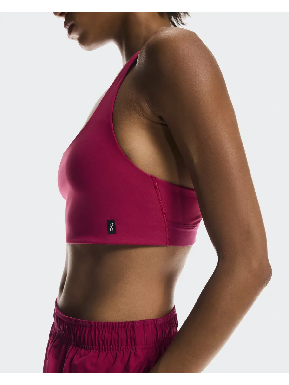 Женский спортивный бюстгальтер с открытой спинкой Studio Bra On Grenadine — 7