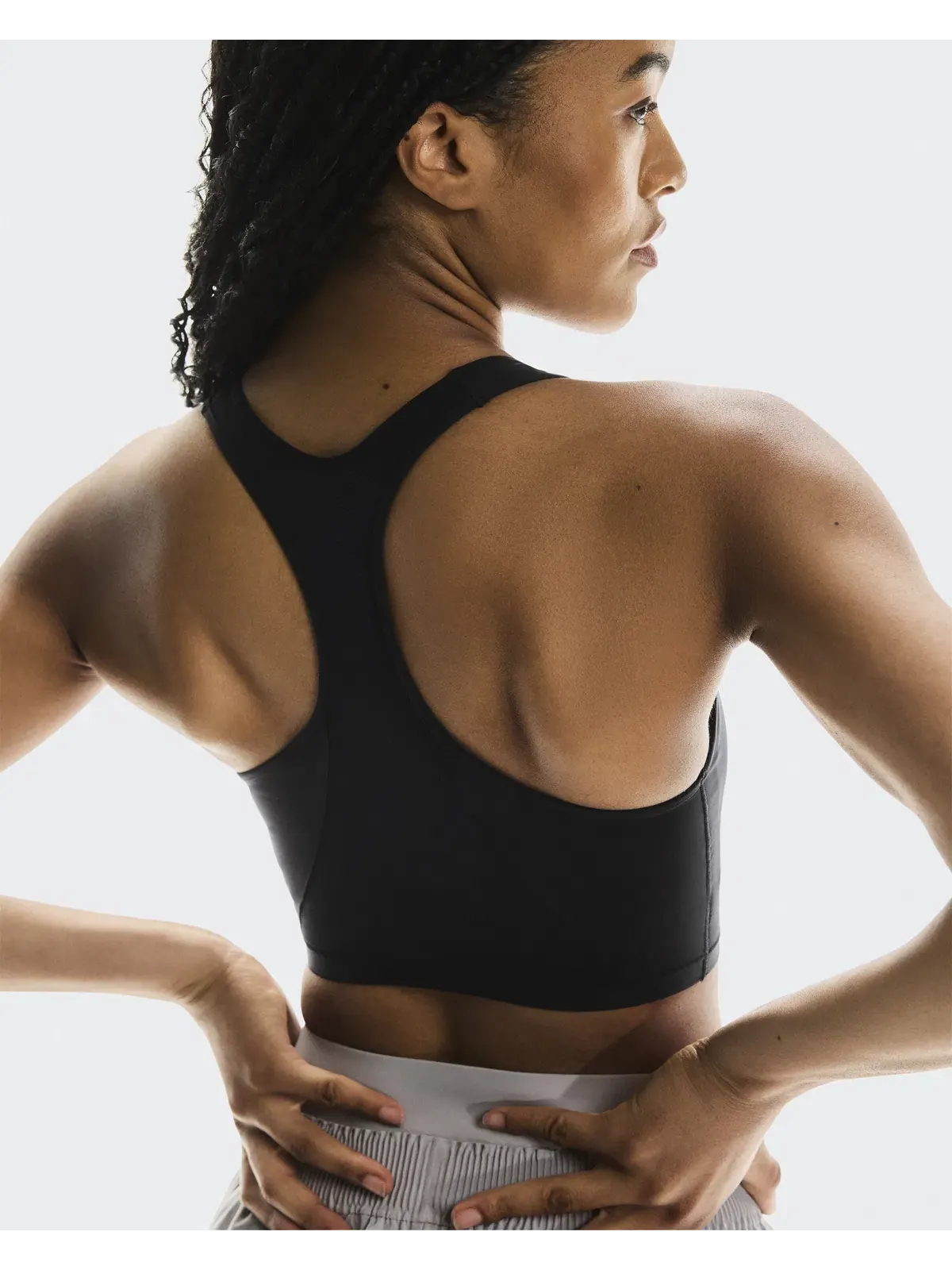 Женский спортивный бюстгальтер с racerback и легкой подкладкой Train Bra On — 5