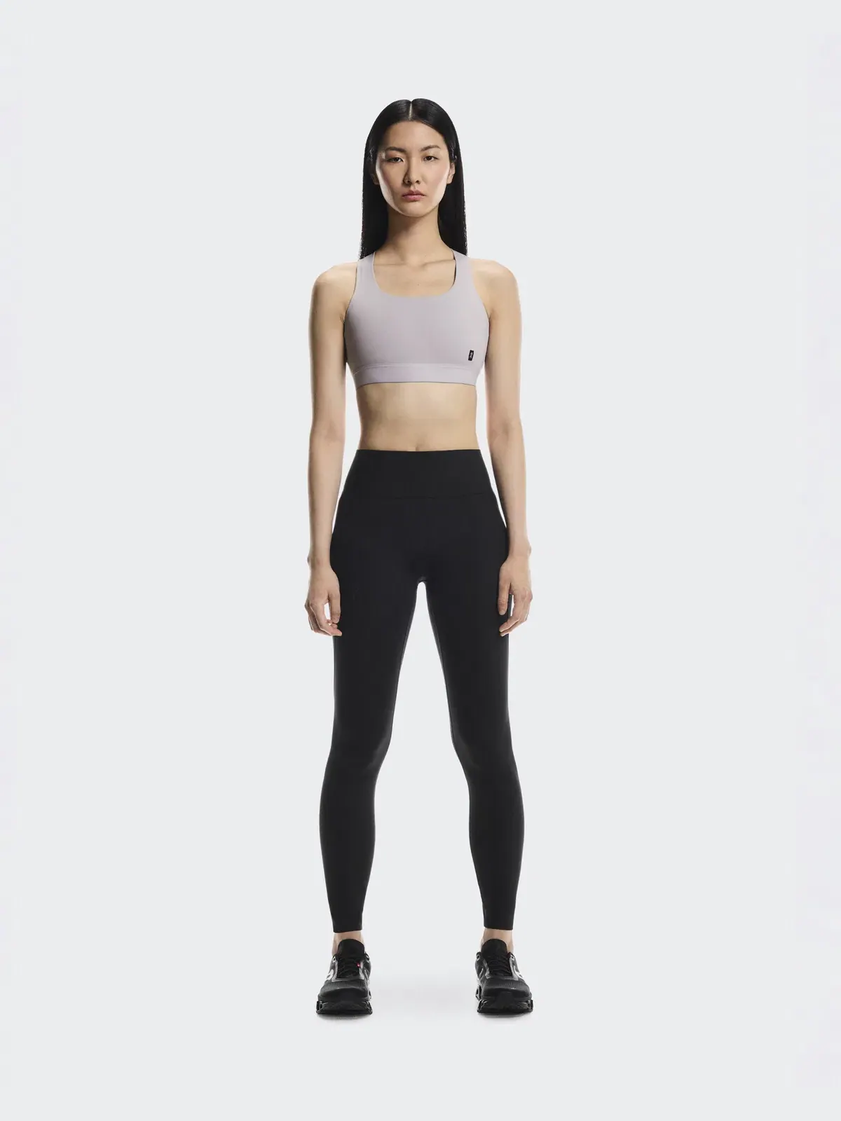Женский спортивный бюстгальтер с легкой поддержкой Core Bra On — 2