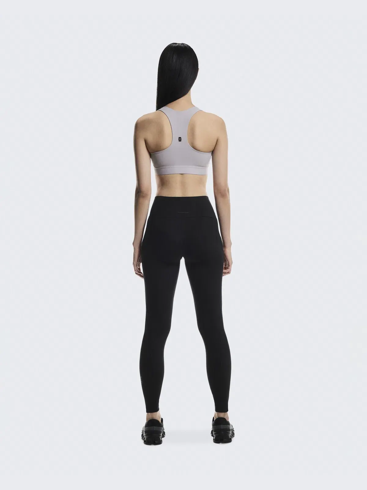 Женский спортивный бюстгальтер с легкой поддержкой Core Bra On — 3