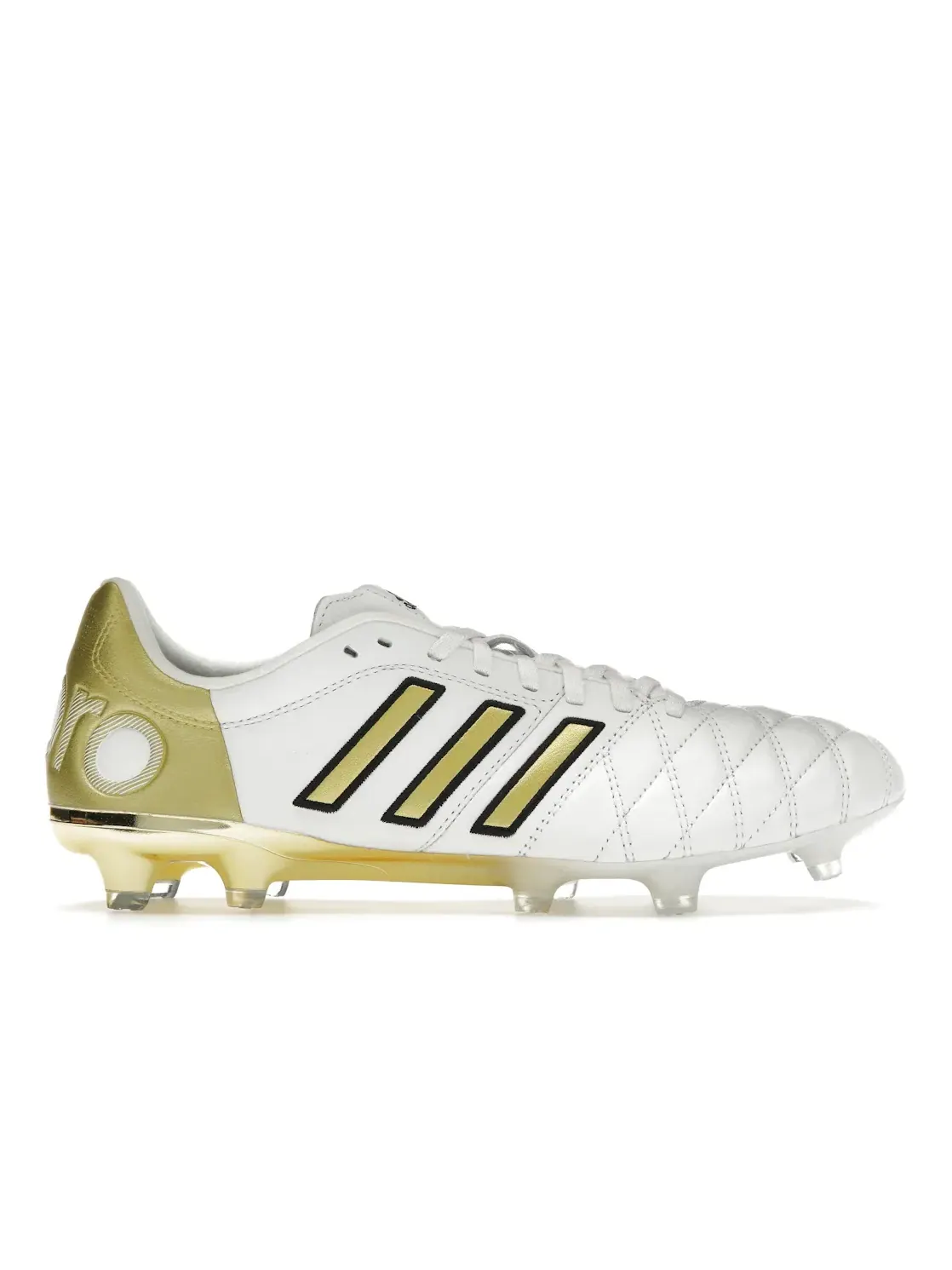 Мужские бутсы с кожаным верхом Adidas 11Pro FG Cloud White/Core Black/Gold Metallic — изображение 1 из 4