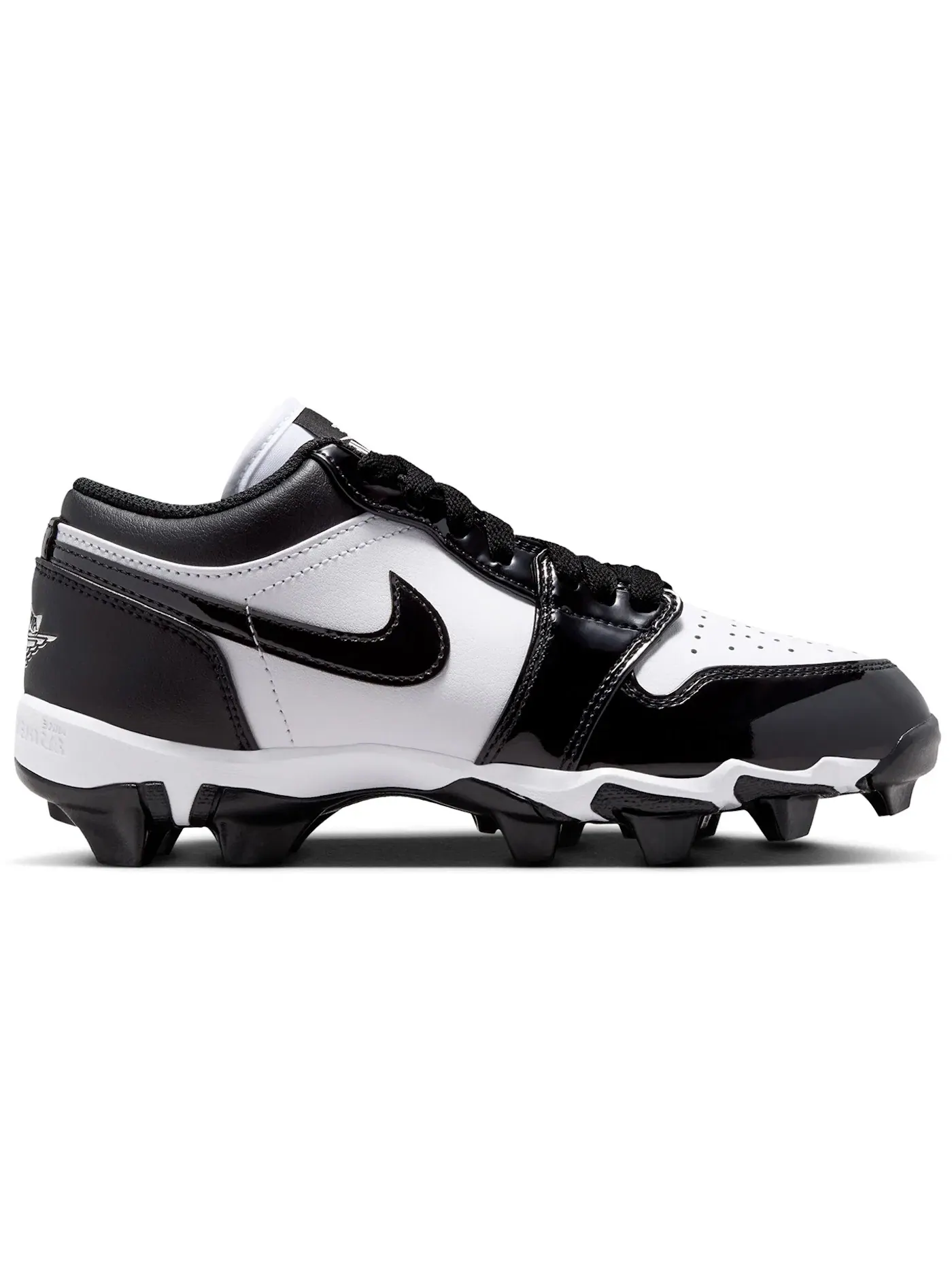 Детские бутсы Jordan 1 Low Cleat Patent Panda — изображение 1 из 1, белый/черный/черный
